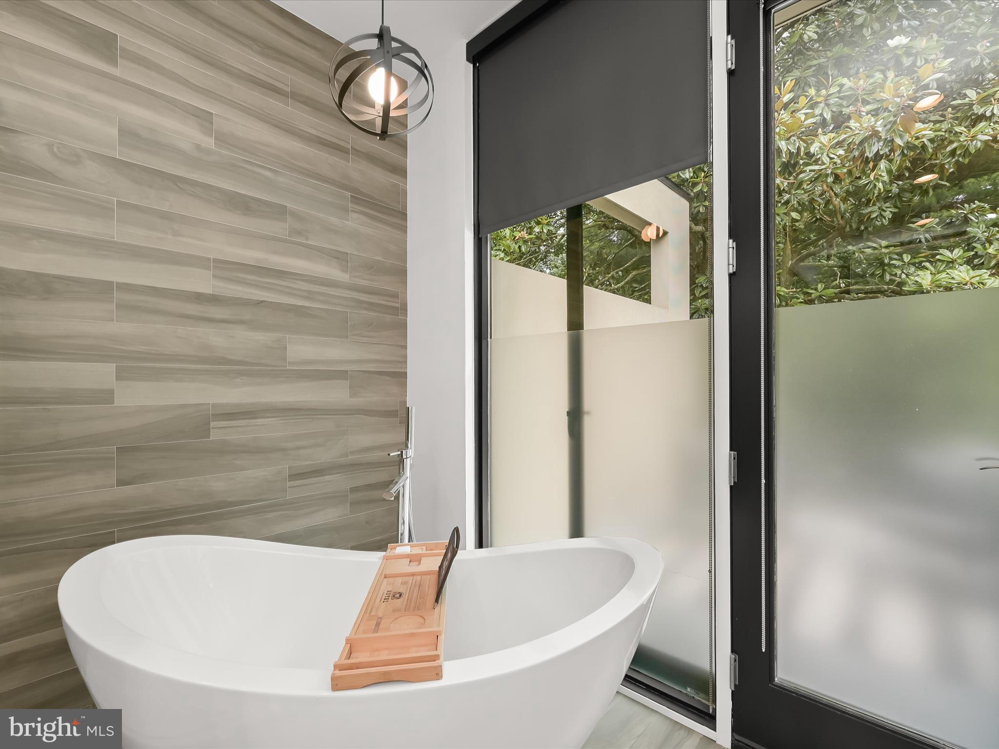 OAKWOOD KNOLLS - Residential