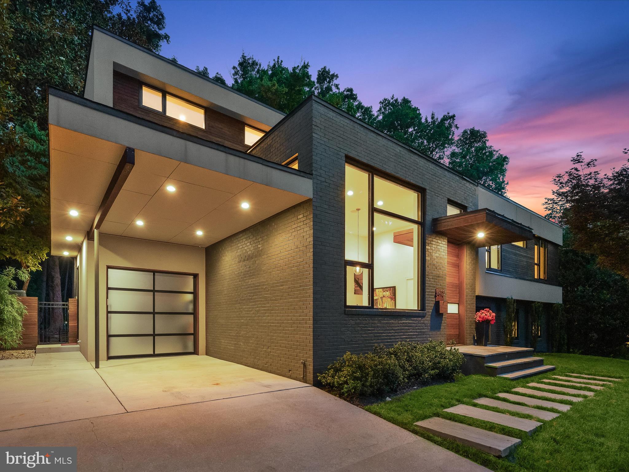 OAKWOOD KNOLLS - Residential