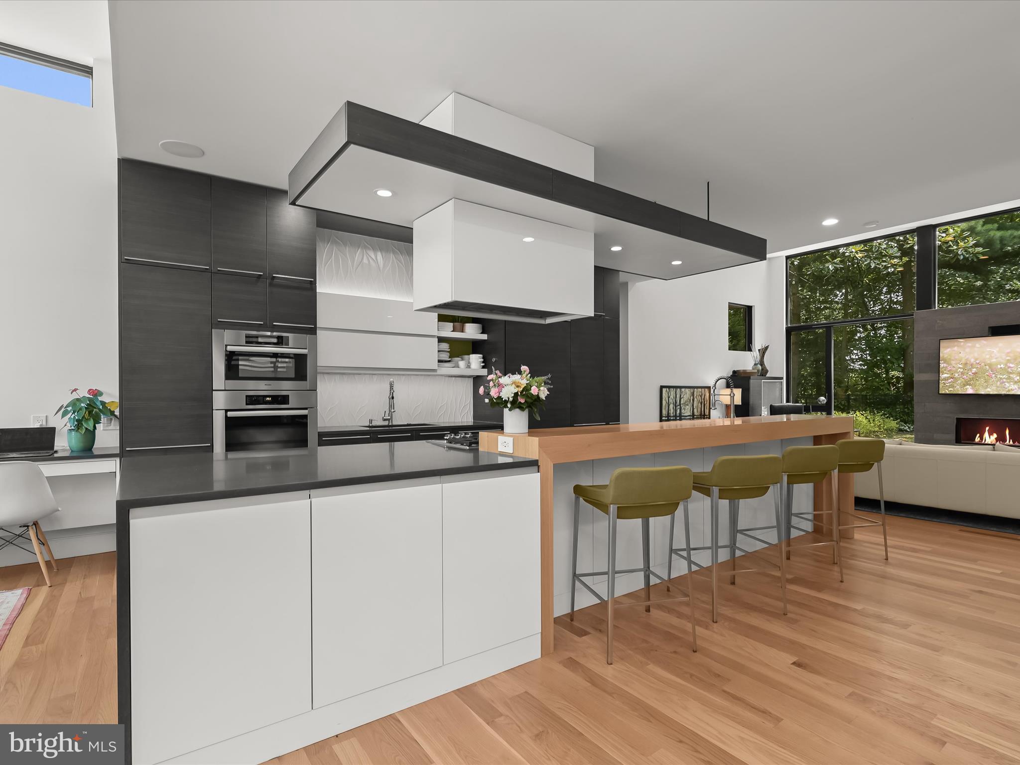 OAKWOOD KNOLLS - Residential