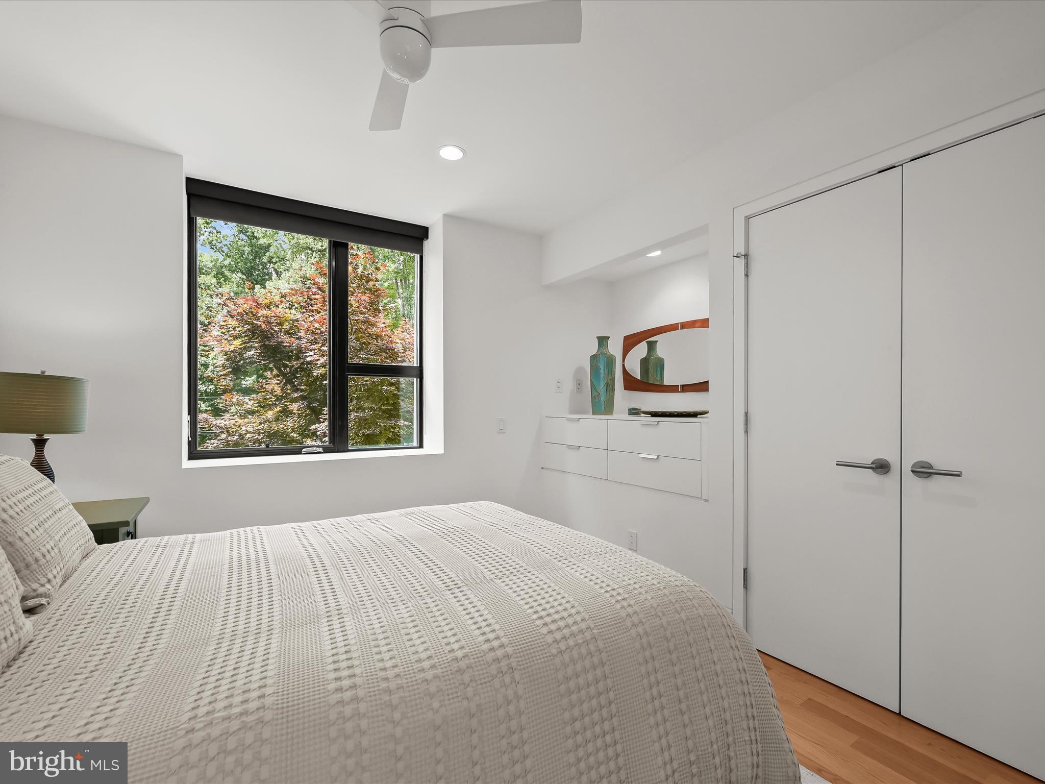 OAKWOOD KNOLLS - Residential