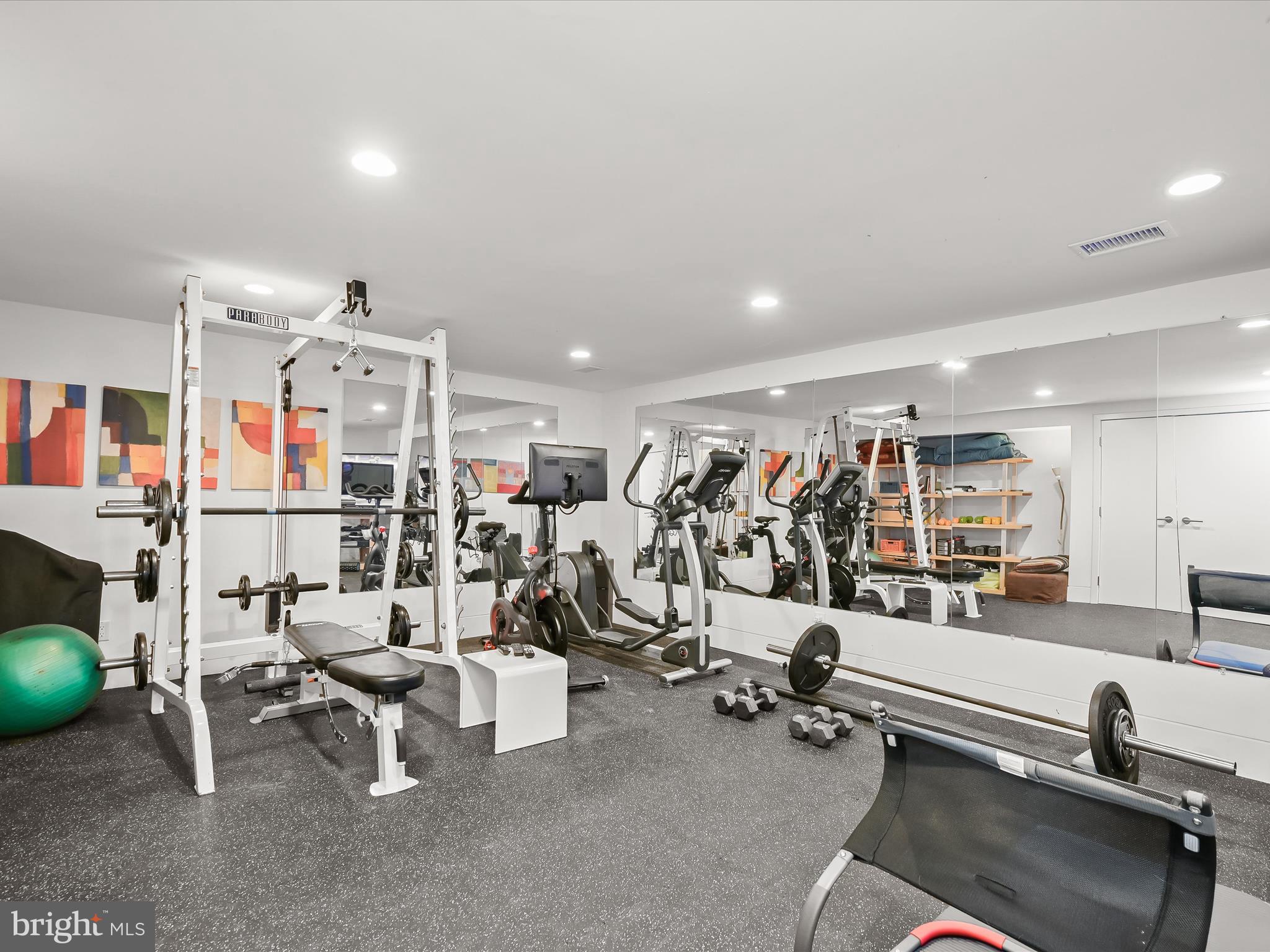 OAKWOOD KNOLLS - Residential