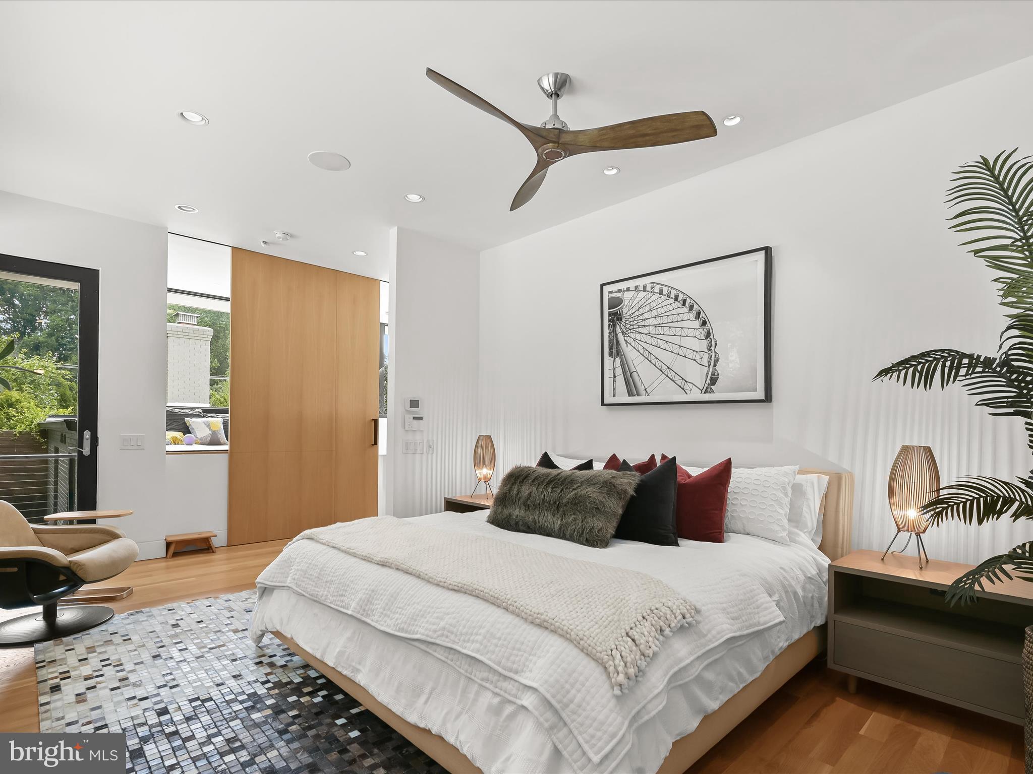 OAKWOOD KNOLLS - Residential