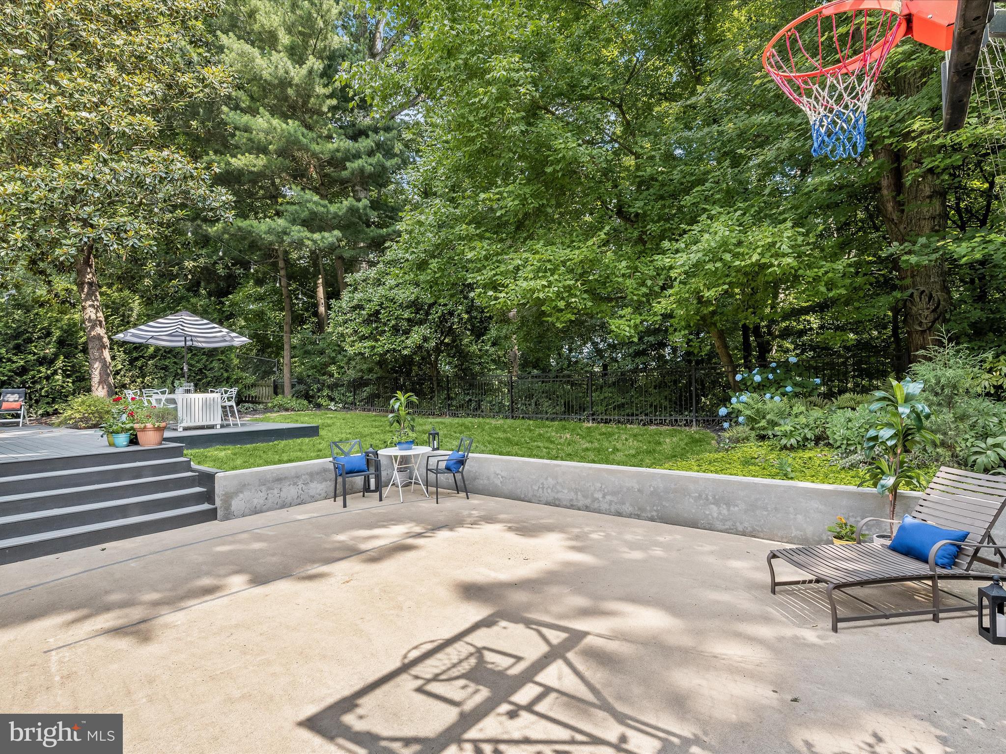 OAKWOOD KNOLLS - Residential