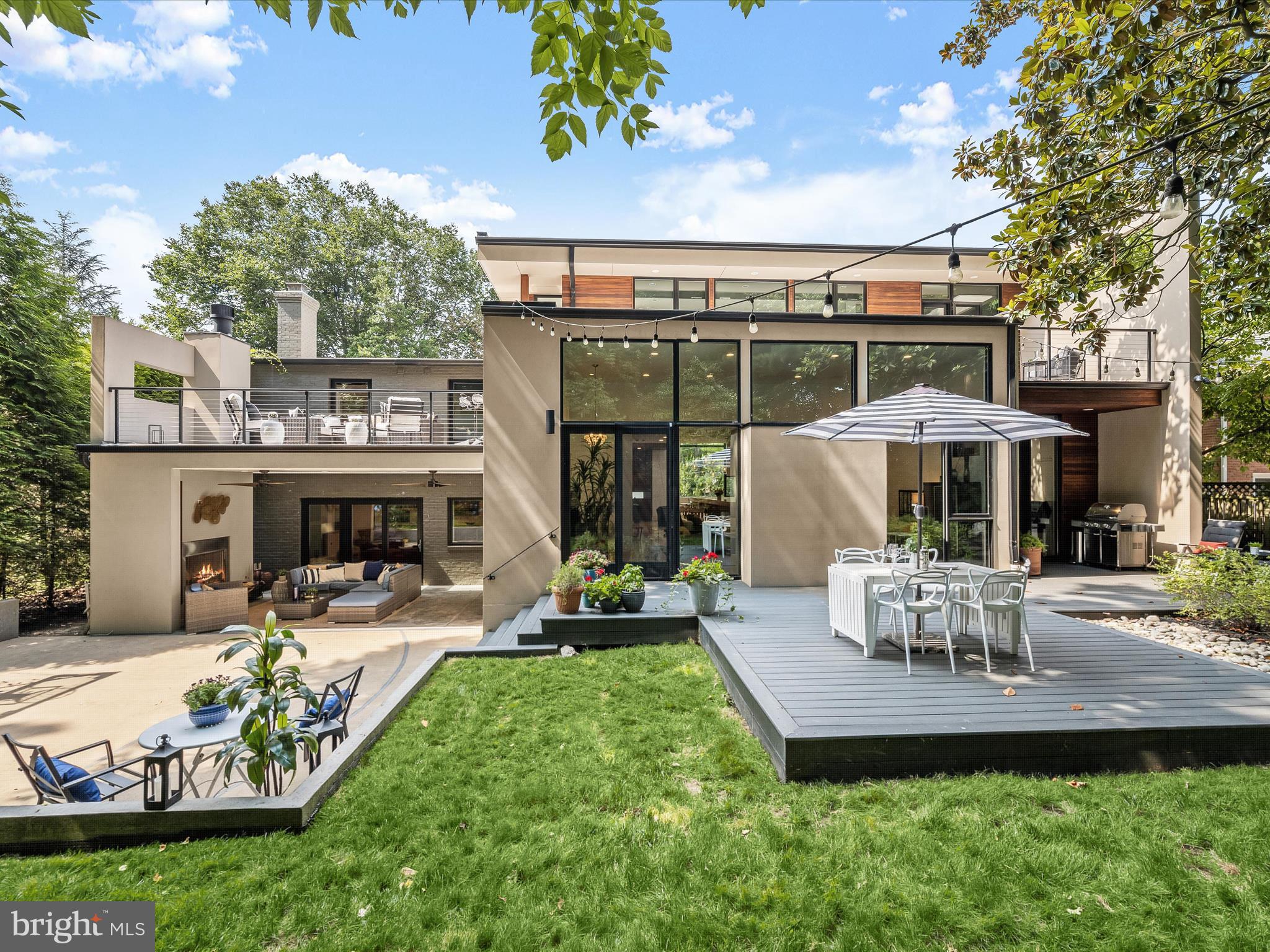 OAKWOOD KNOLLS - Residential