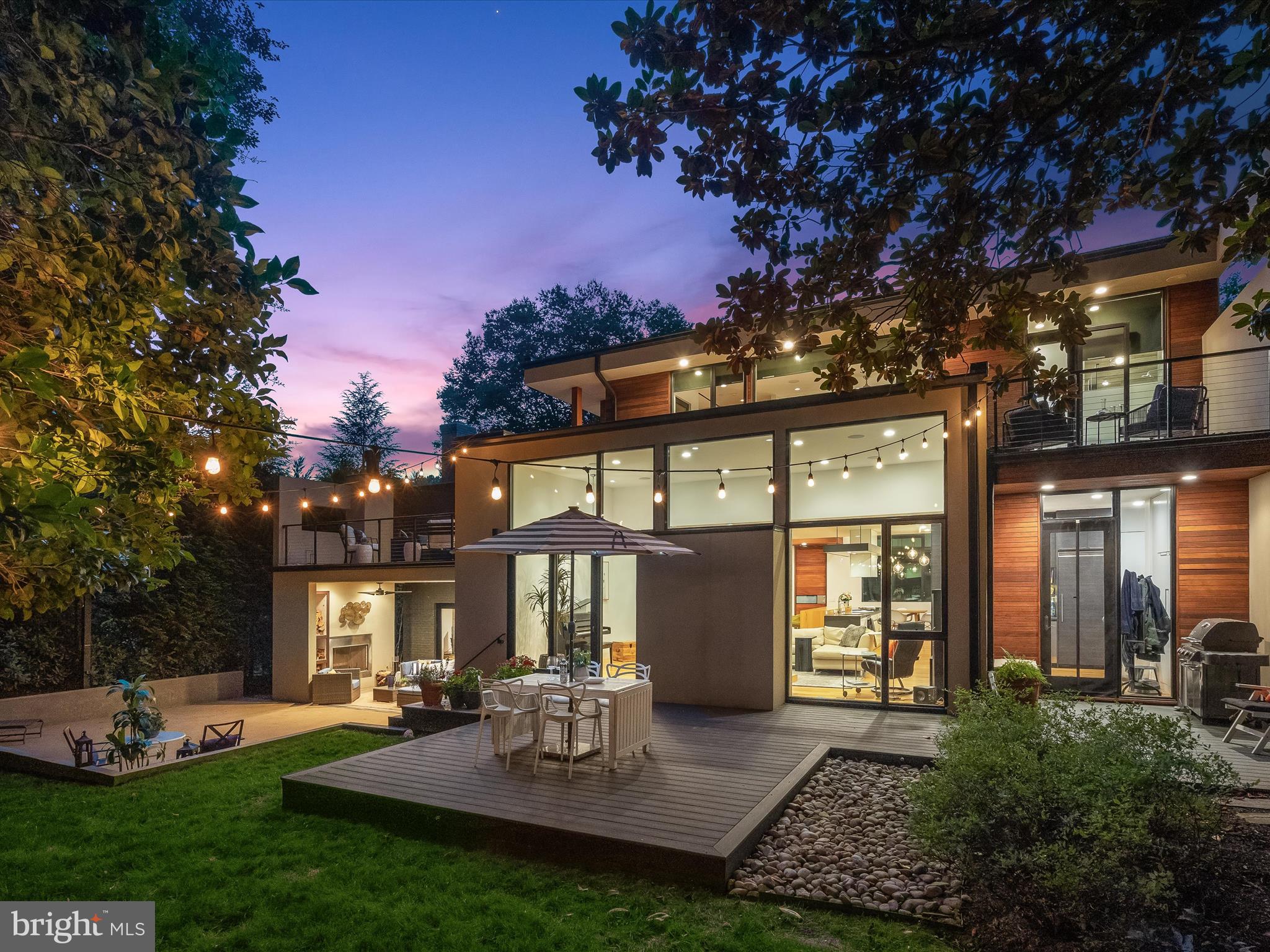 OAKWOOD KNOLLS - Residential