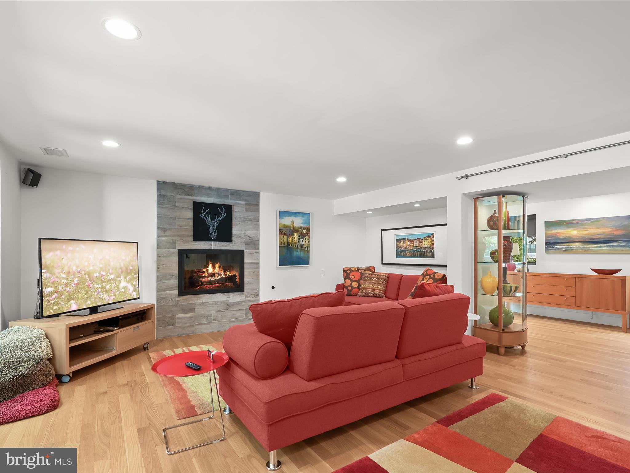 OAKWOOD KNOLLS - Residential