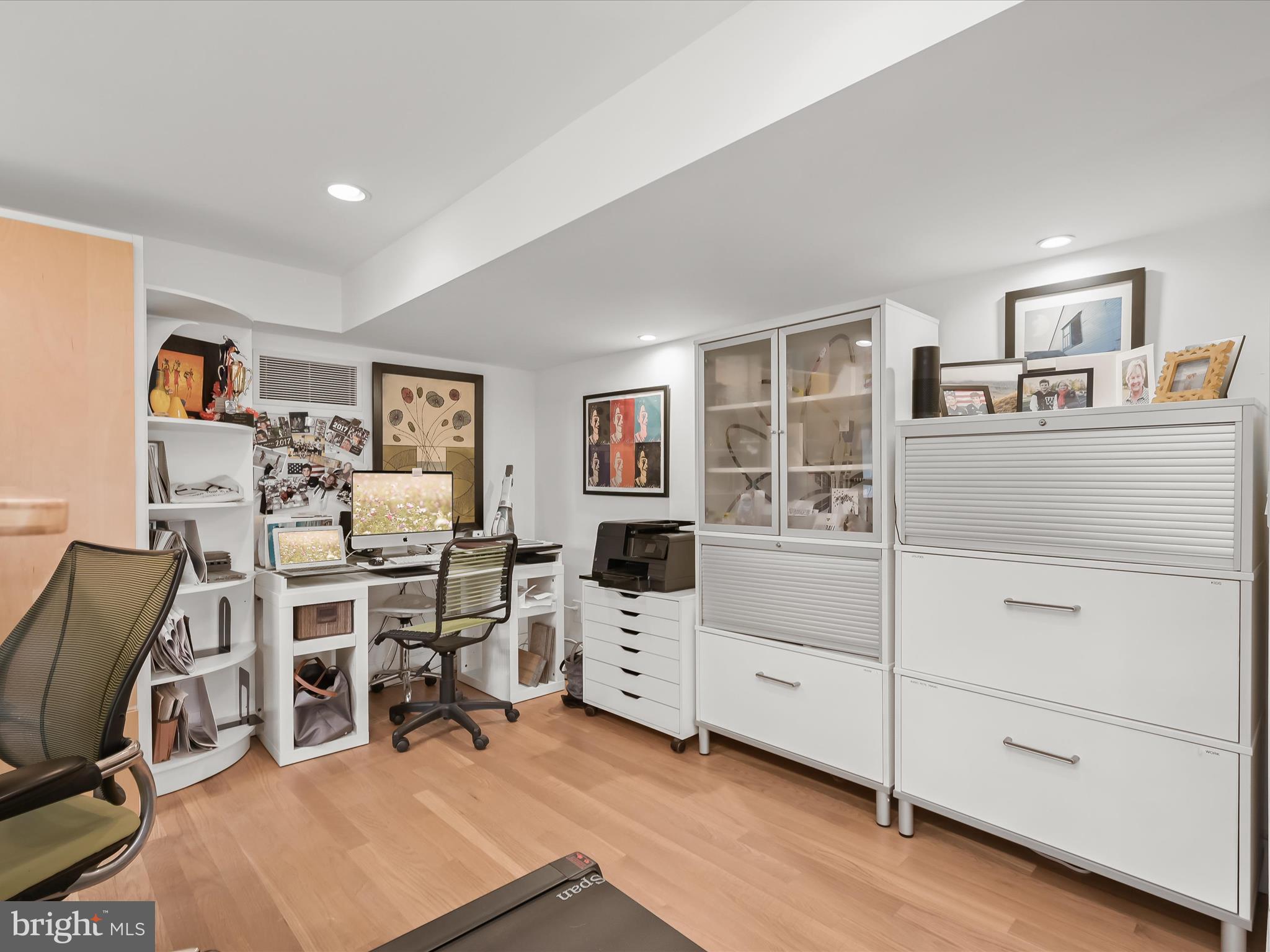 OAKWOOD KNOLLS - Residential