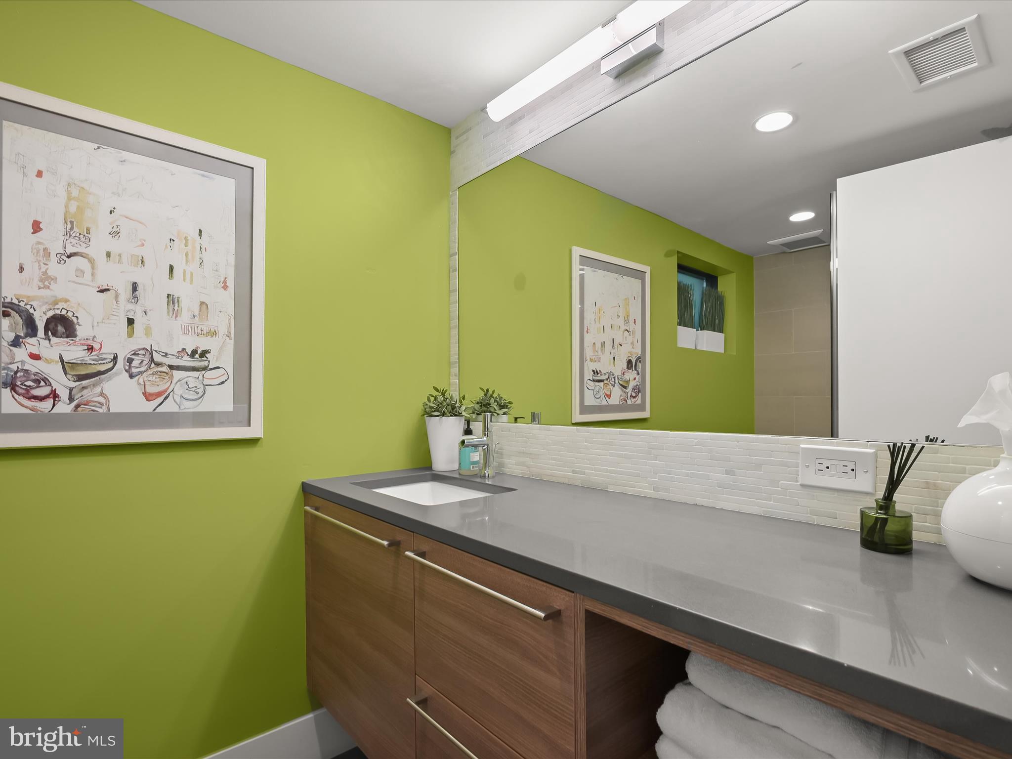 OAKWOOD KNOLLS - Residential