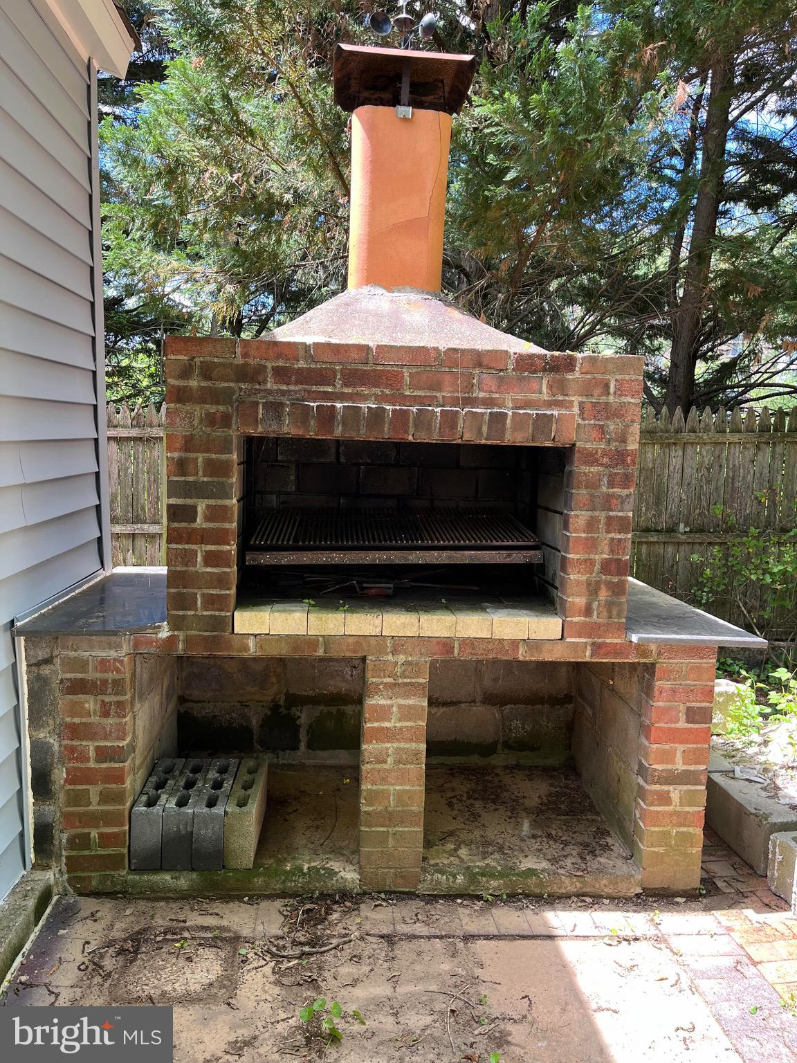 ROYAL VIEW - Residential