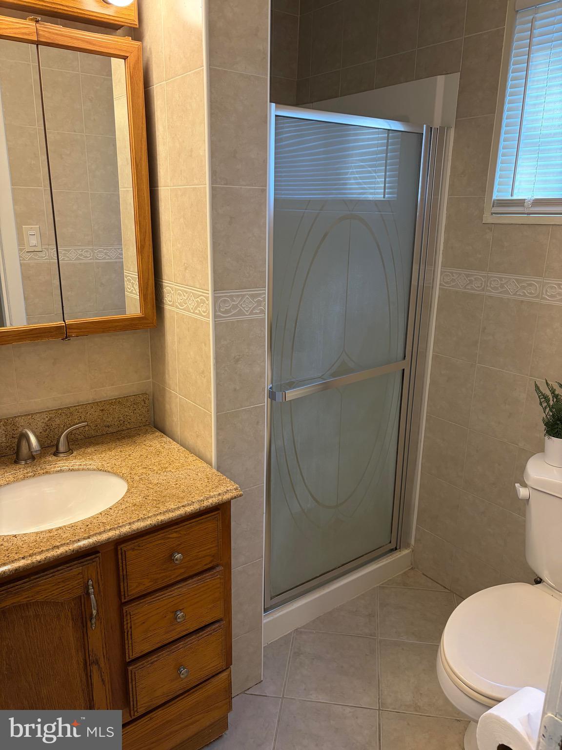 ROYAL VIEW - Residential