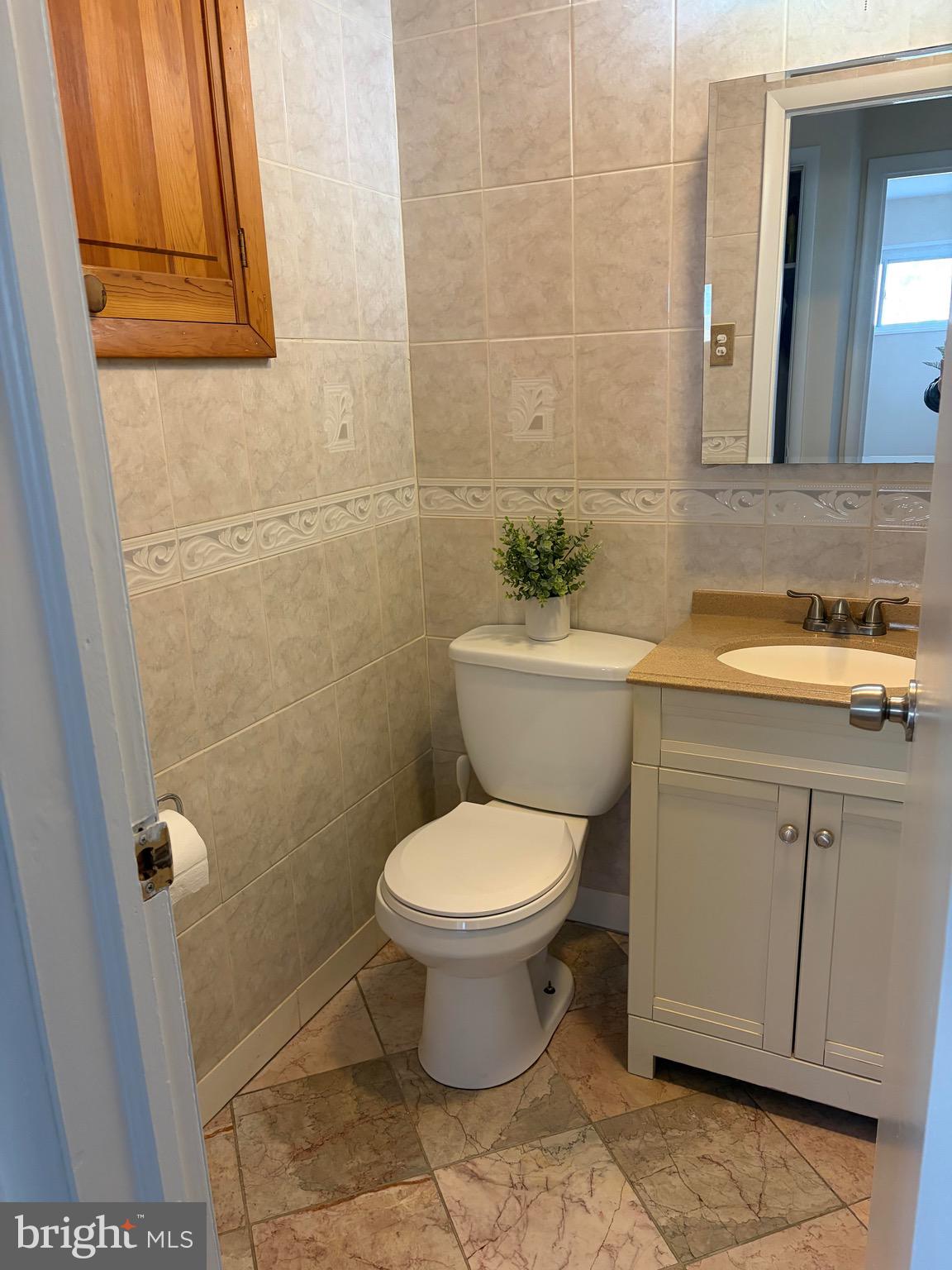 ROYAL VIEW - Residential