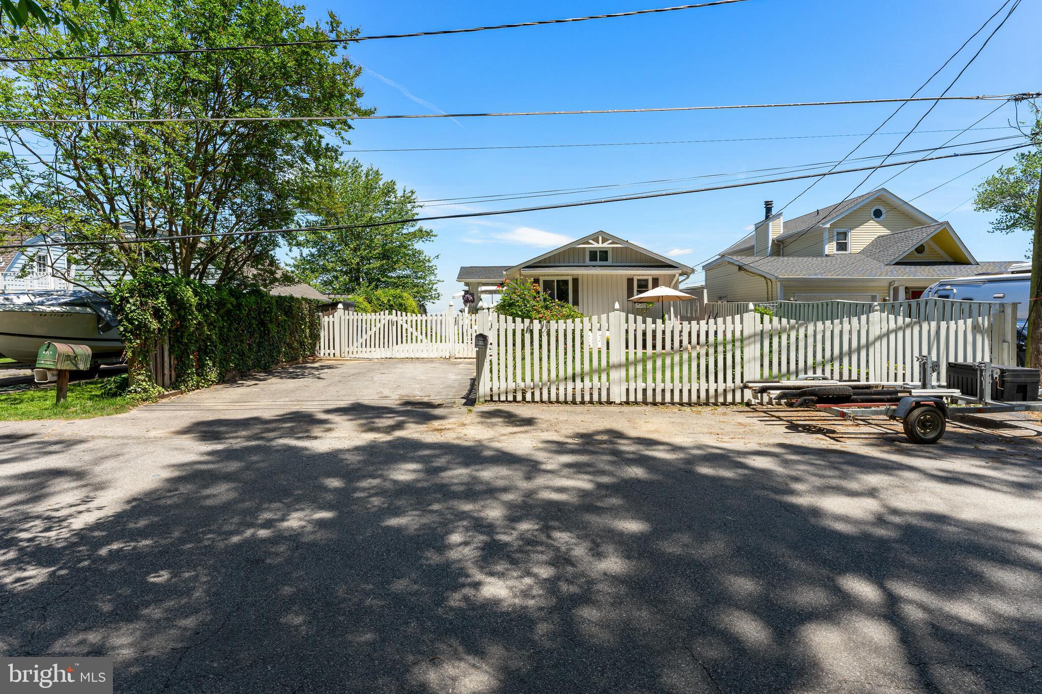 5742 MALLOW TRAIL