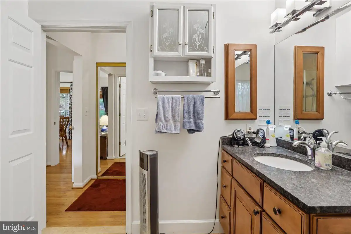 Additional image 65 of 7011 Falls Reach Drive Unit 101, Falls Church, VA 22043