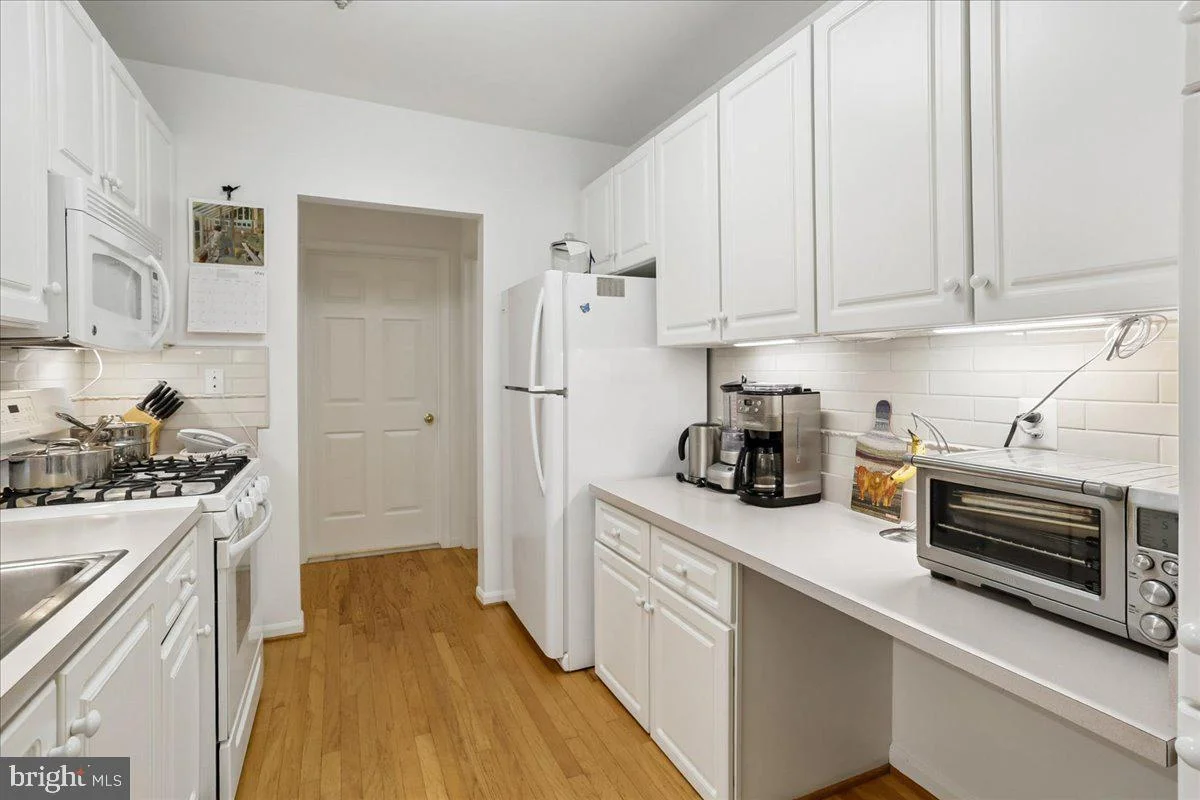 Additional image 53 of 7011 Falls Reach Drive Unit 101, Falls Church, VA 22043
