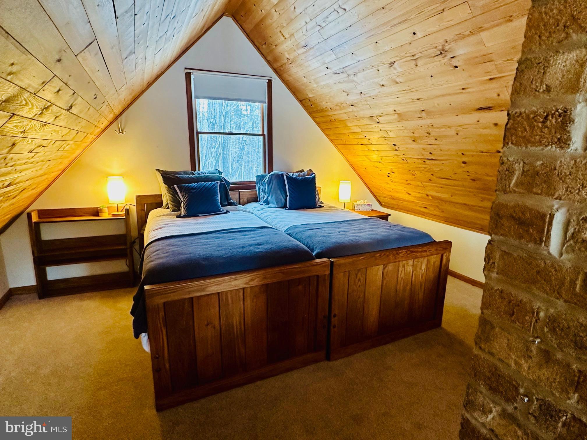 SLEEPY CREEK FARMS - Residential