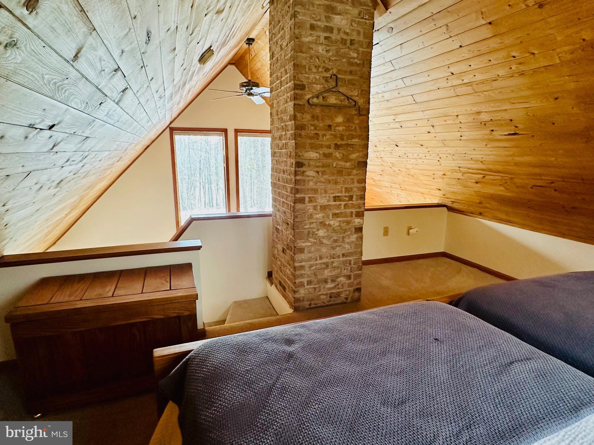 SLEEPY CREEK FARMS - Residential