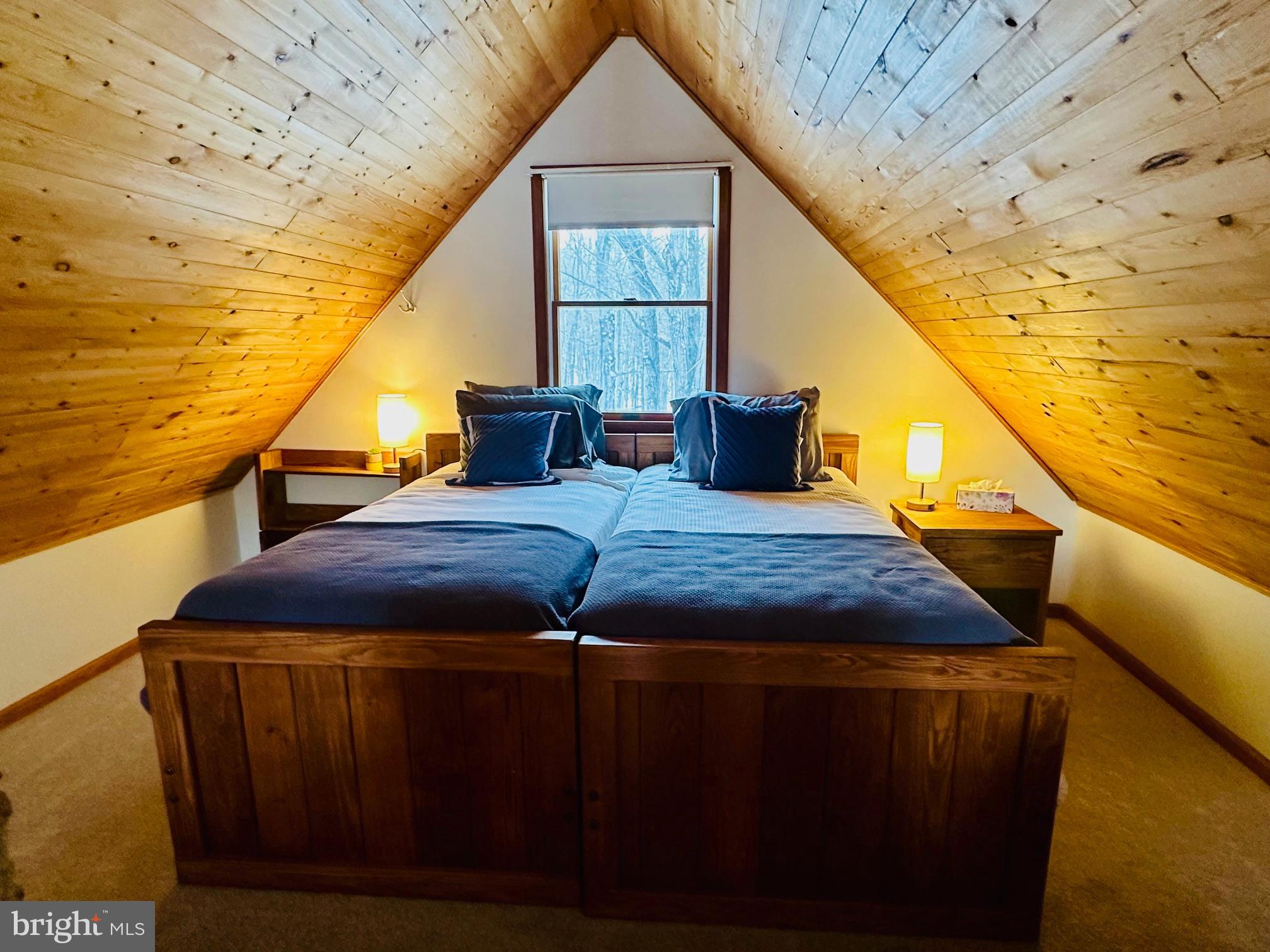 SLEEPY CREEK FARMS - Residential