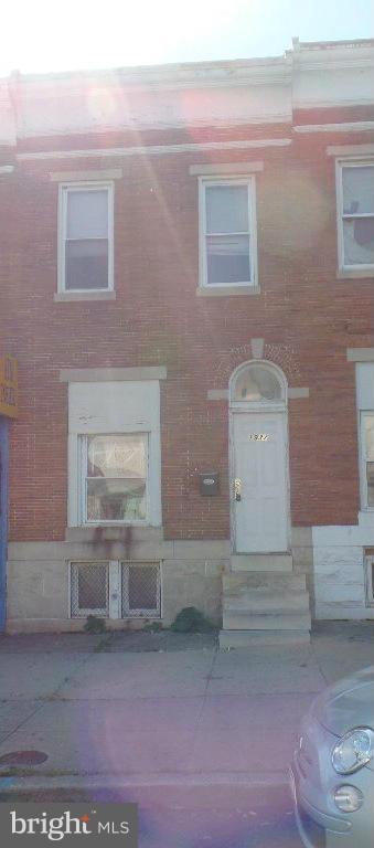 BROADWAY EAST - Residential