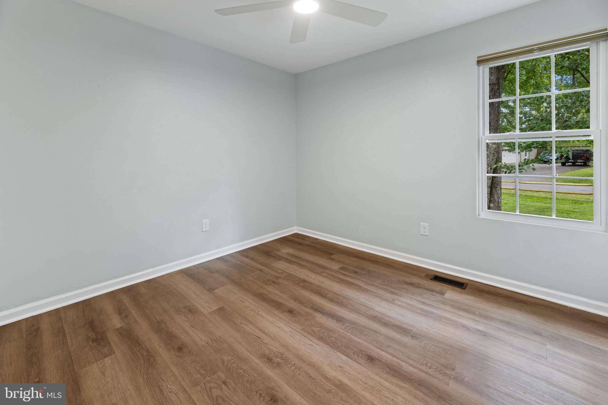 BROWN & HOOFF - Residential