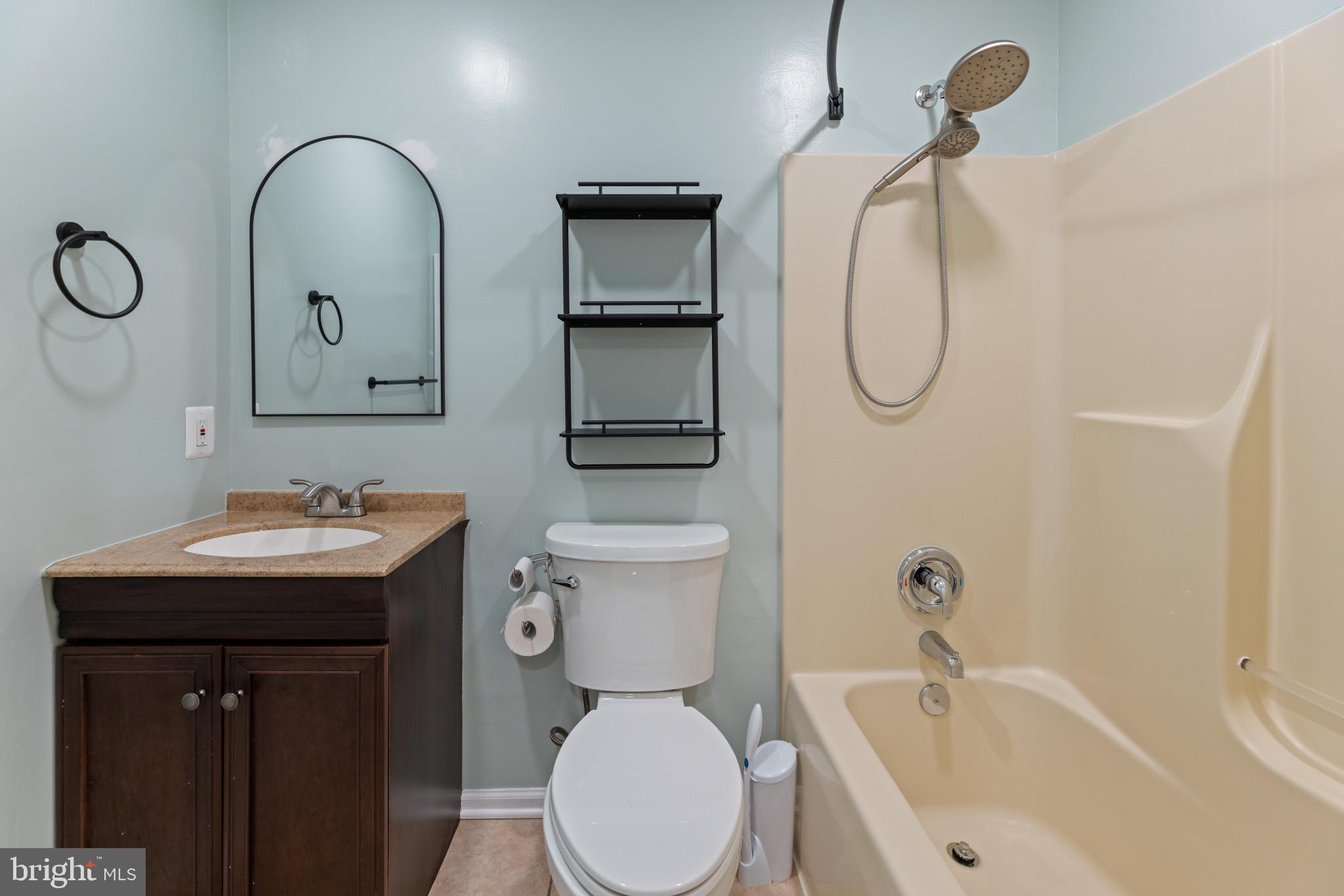 BROWN & HOOFF - Residential