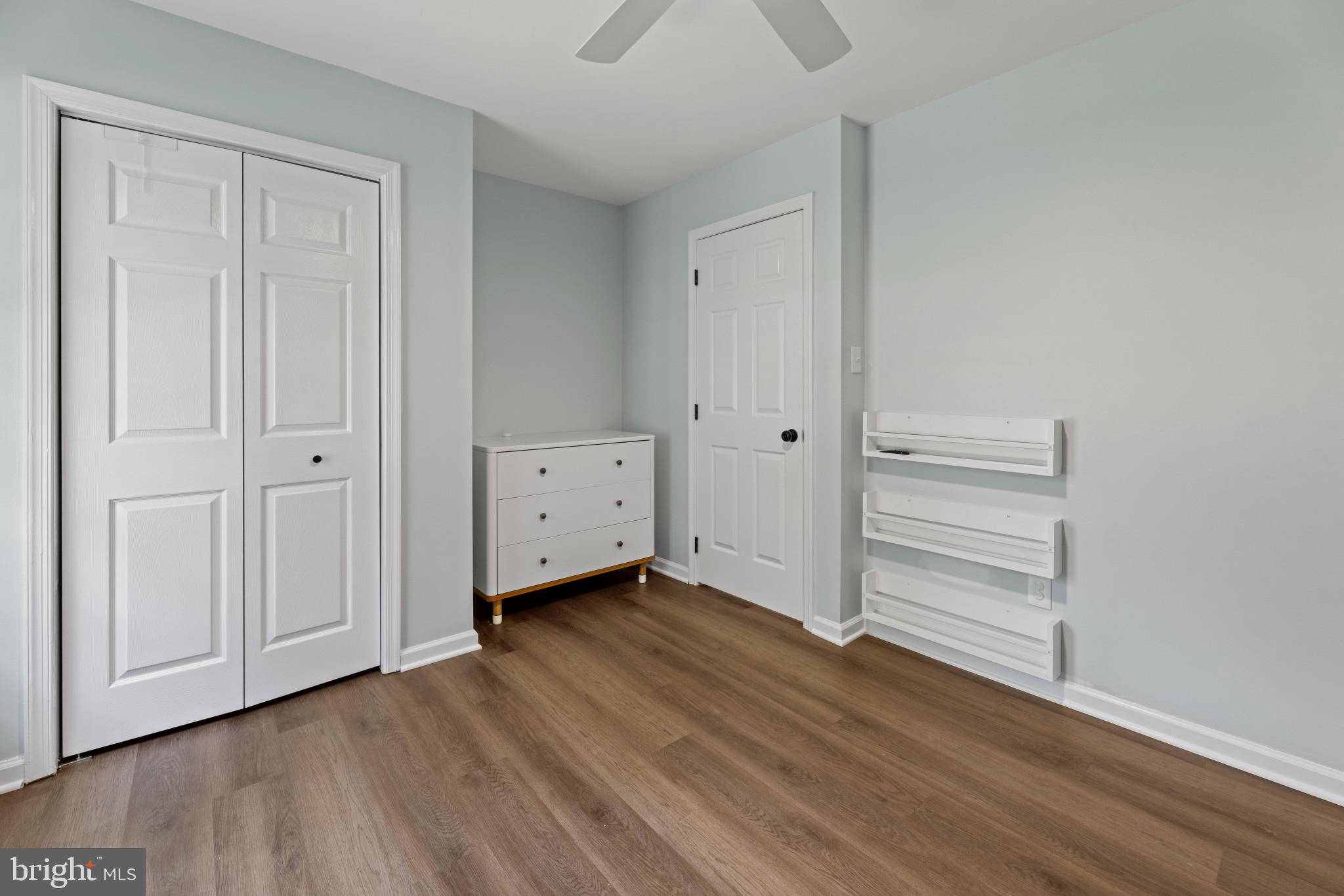 BROWN & HOOFF - Residential