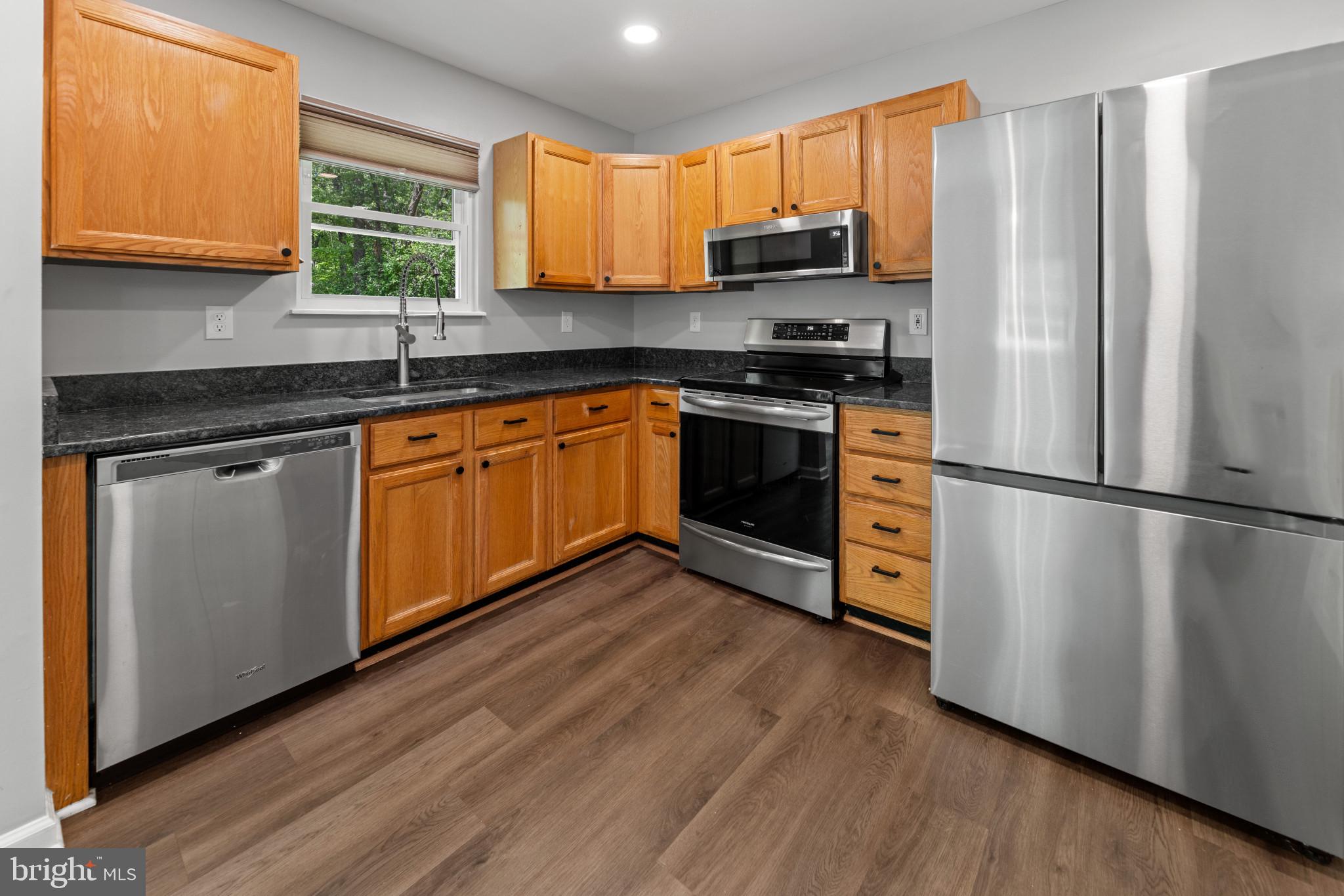 BROWN & HOOFF - Residential