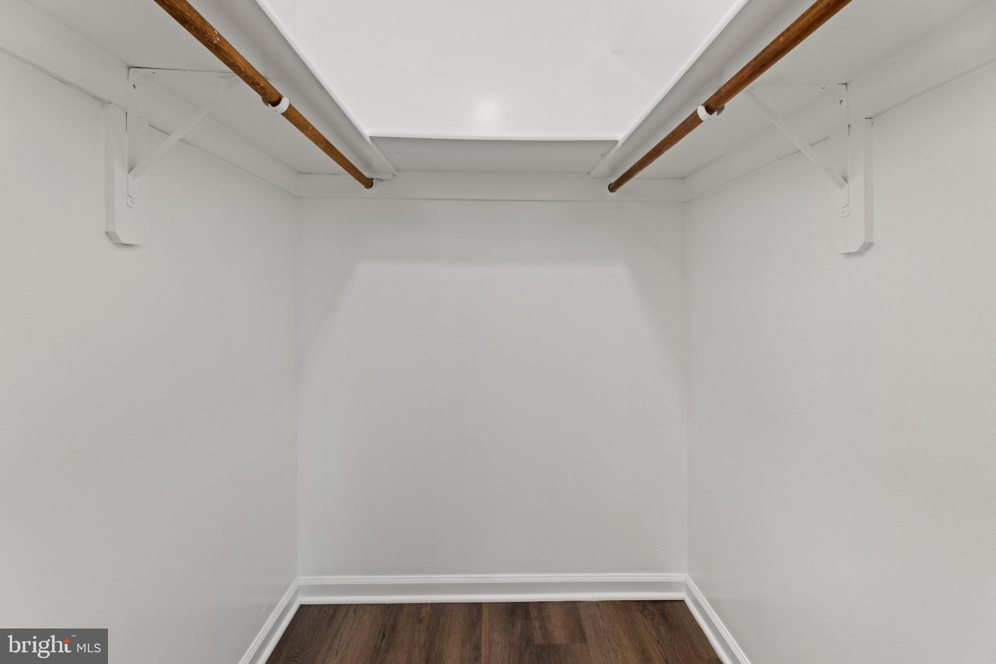 BROWN & HOOFF - Residential