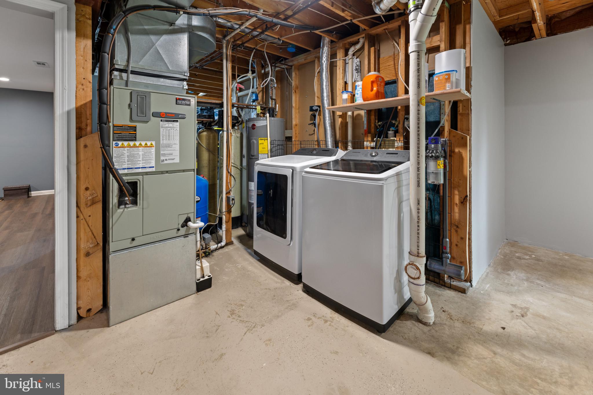 BROWN & HOOFF - Residential