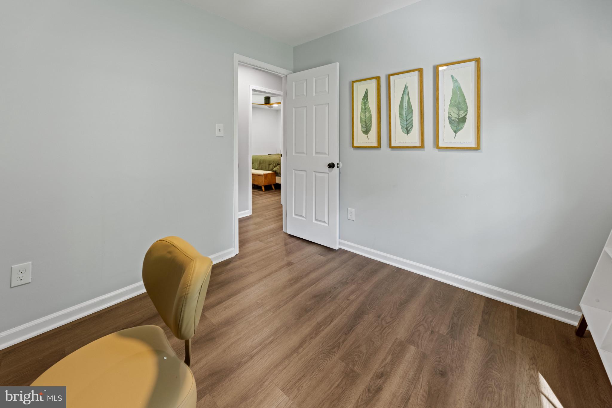 BROWN & HOOFF - Residential