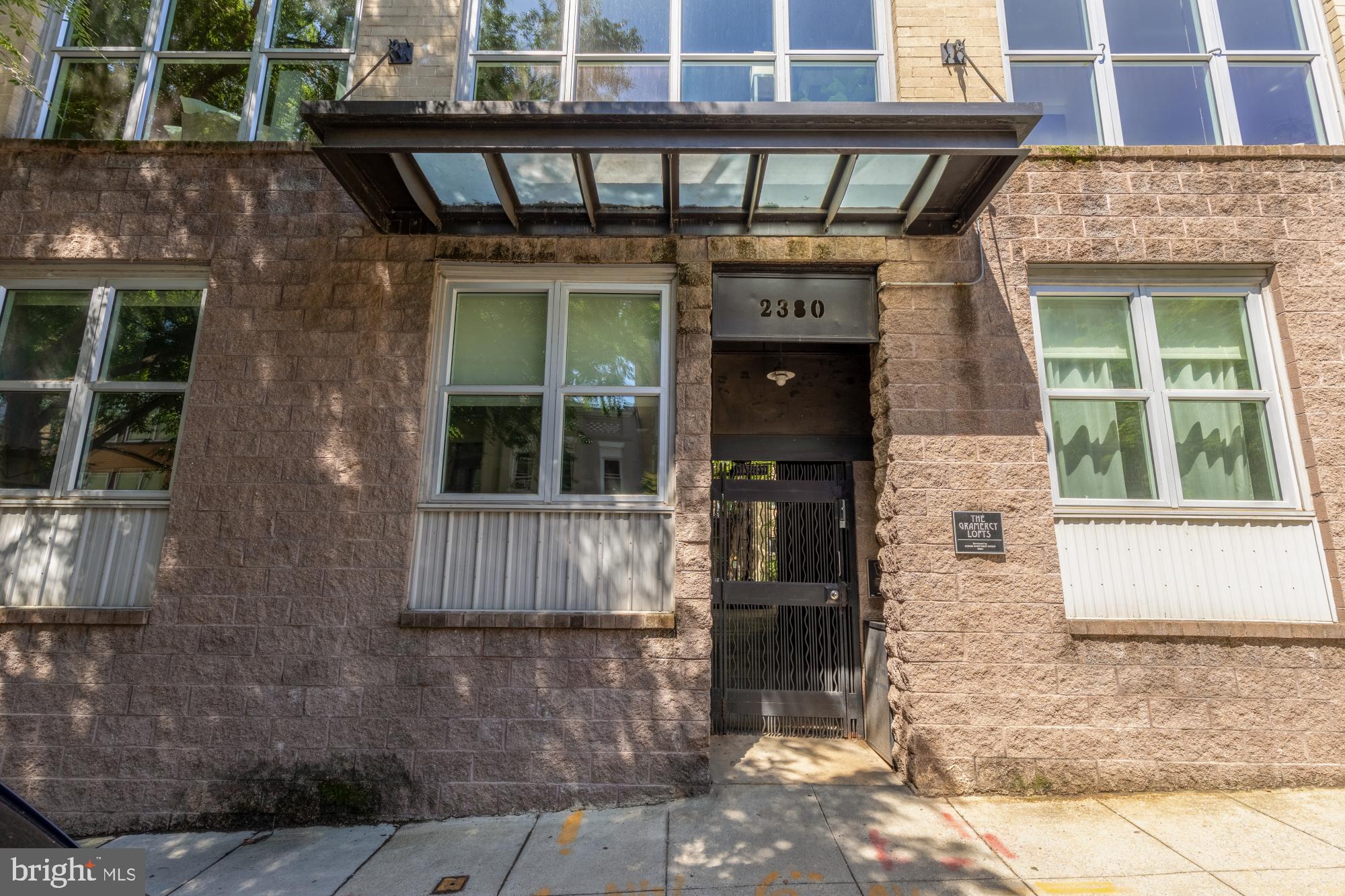 2380 CHAMPLAIN STREET NW 203