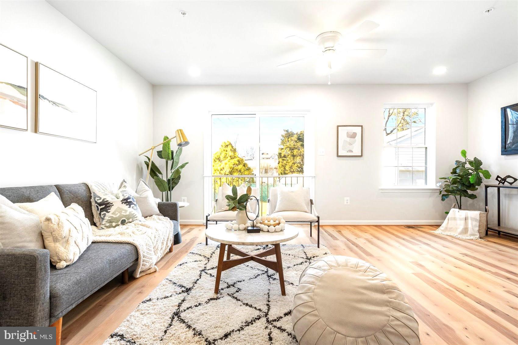 FERNDALE - Residential