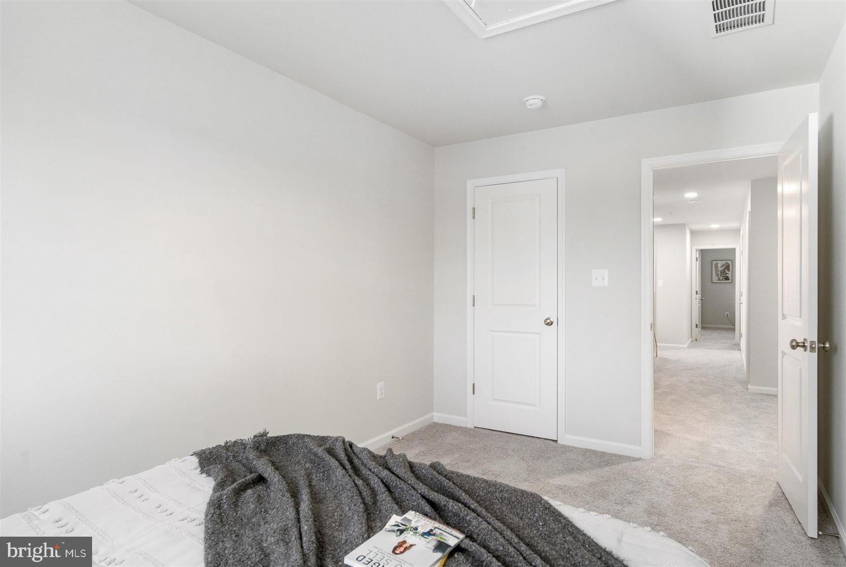 FERNDALE - Residential