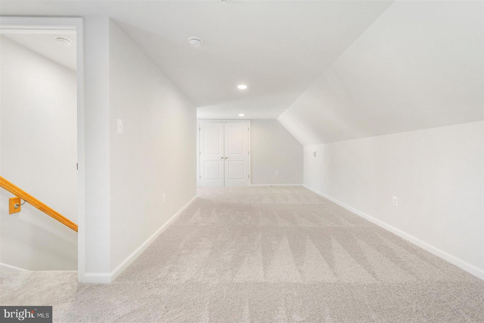 FERNDALE - Residential