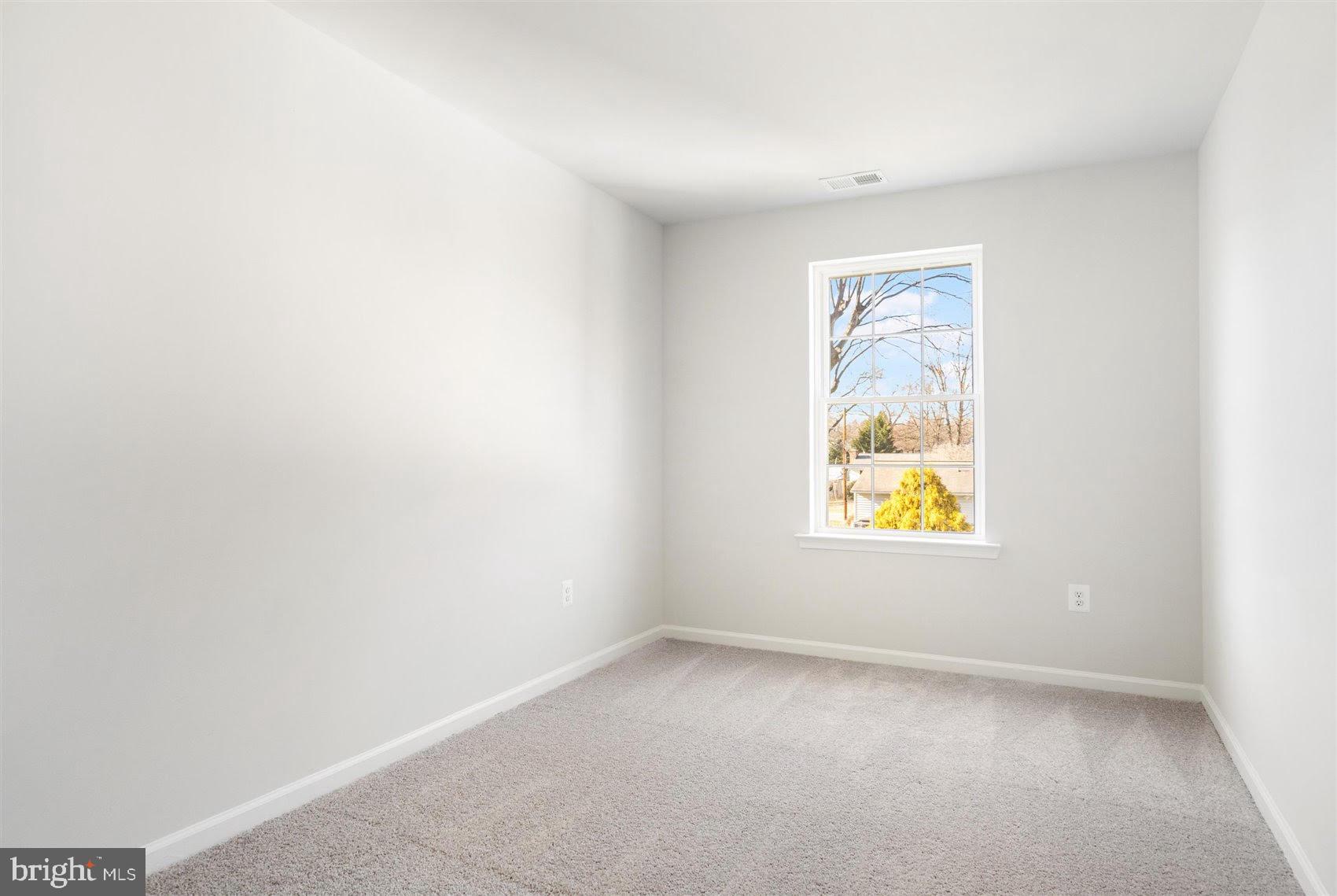 FERNDALE - Residential