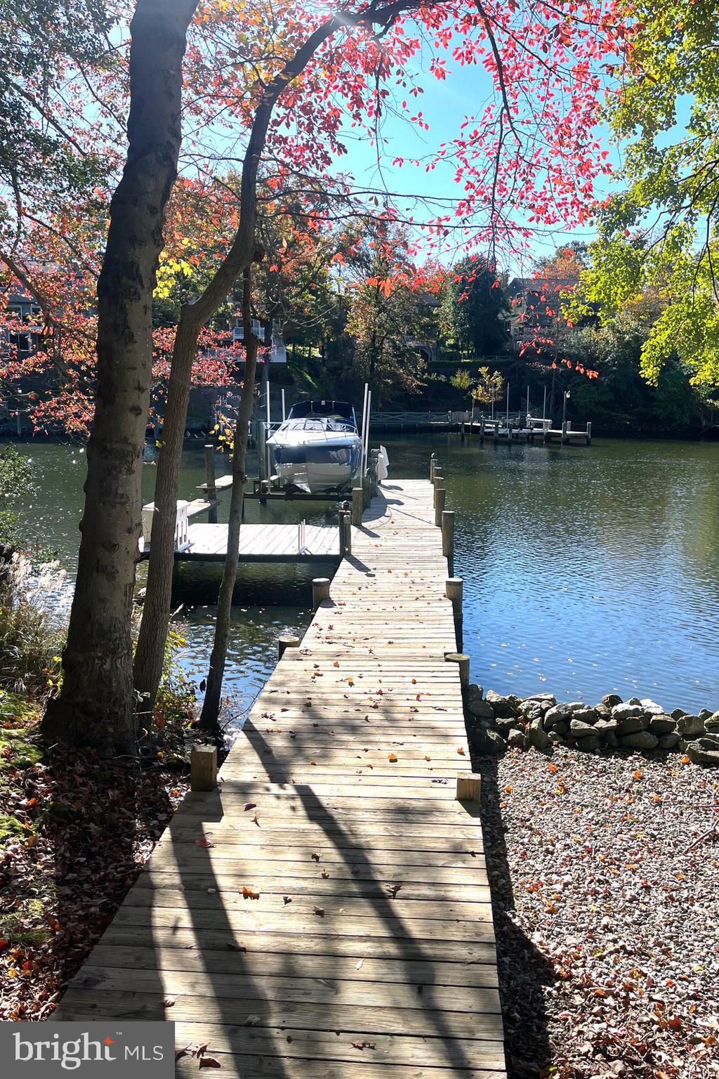 RIVERDALE PARK - Residential