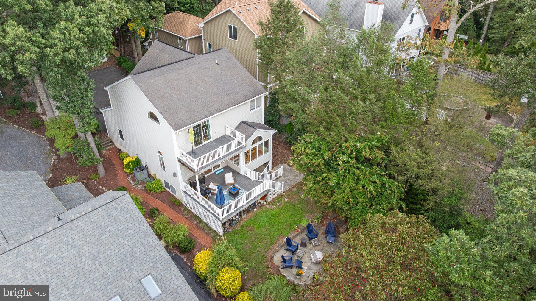 RIVERDALE PARK - Residential