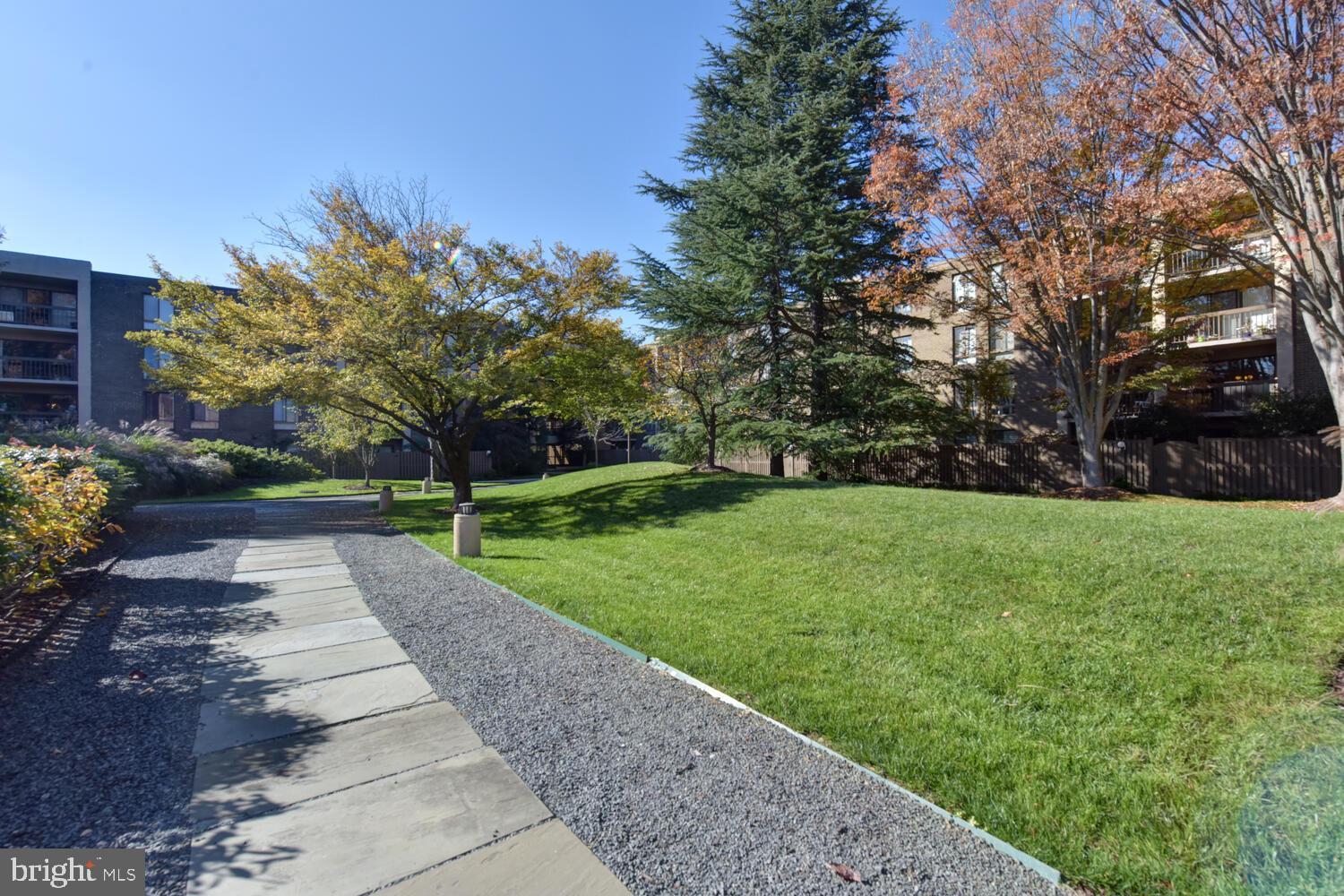 THE PLAZA - Residential