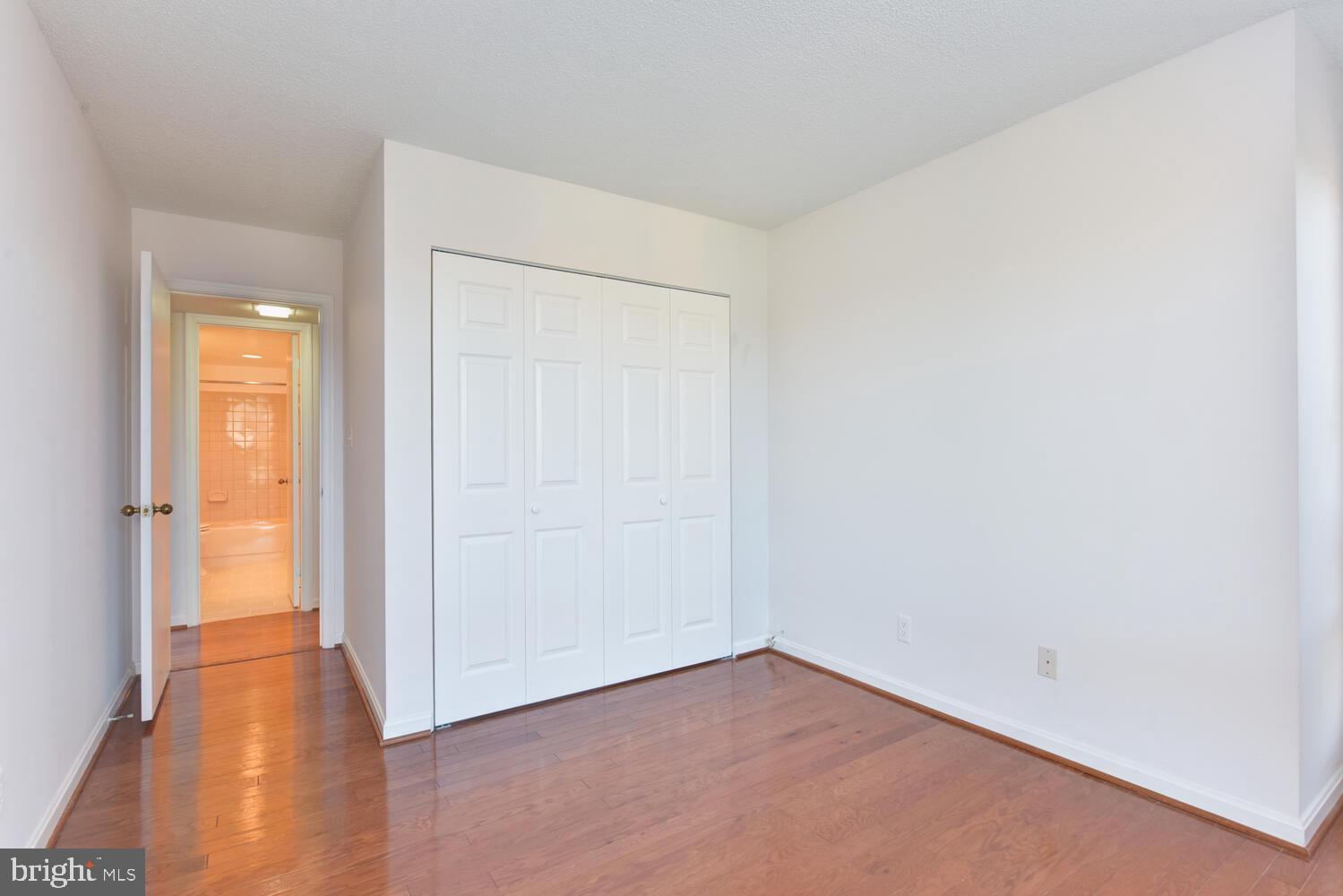 THE PLAZA - Residential