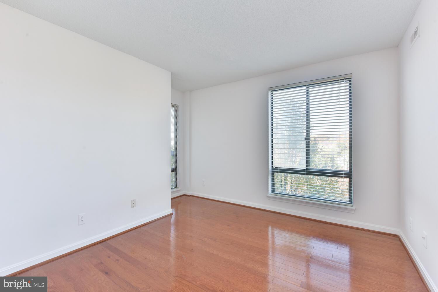 THE PLAZA - Residential