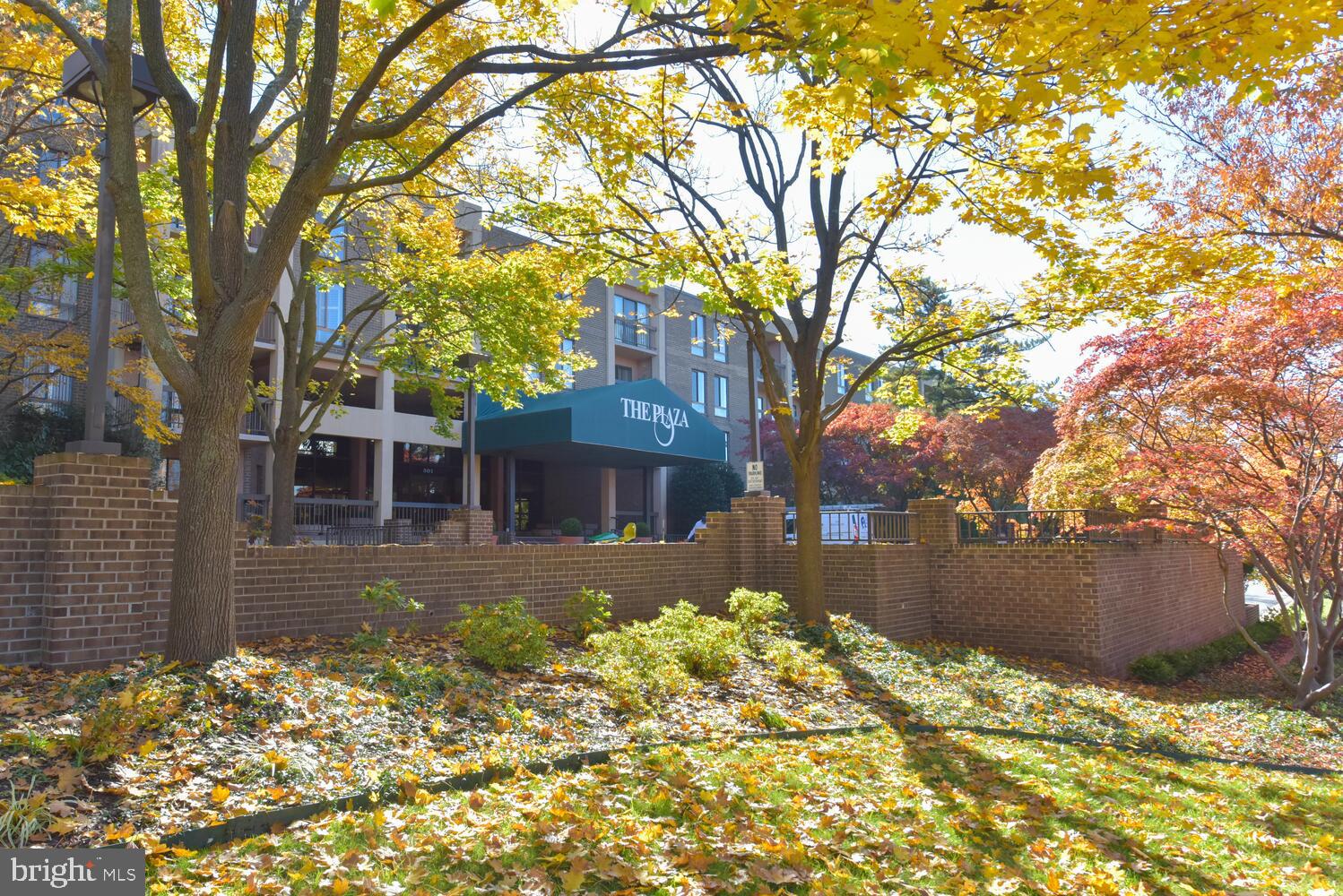 THE PLAZA - Residential