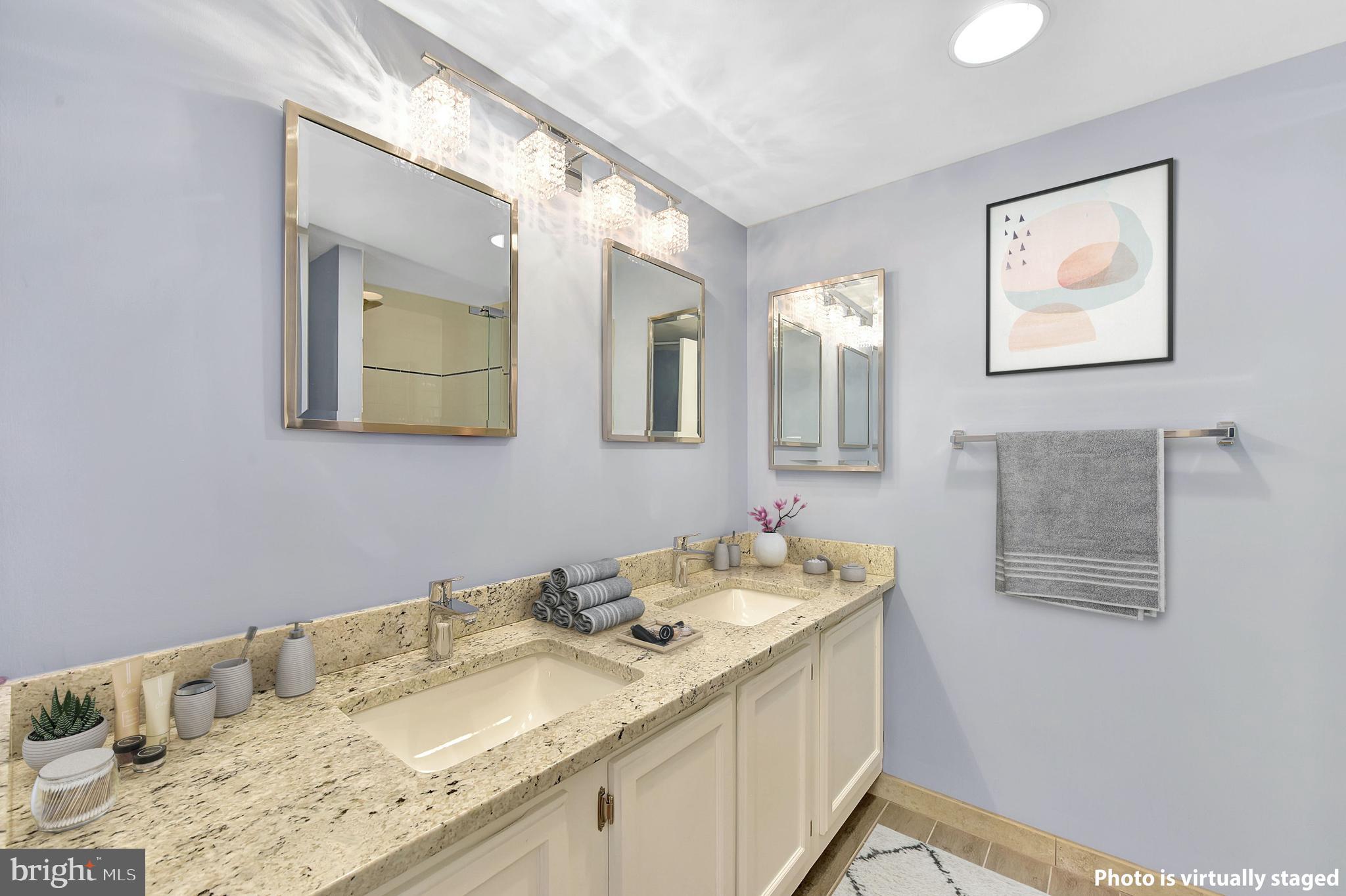 THE PLAZA - Residential