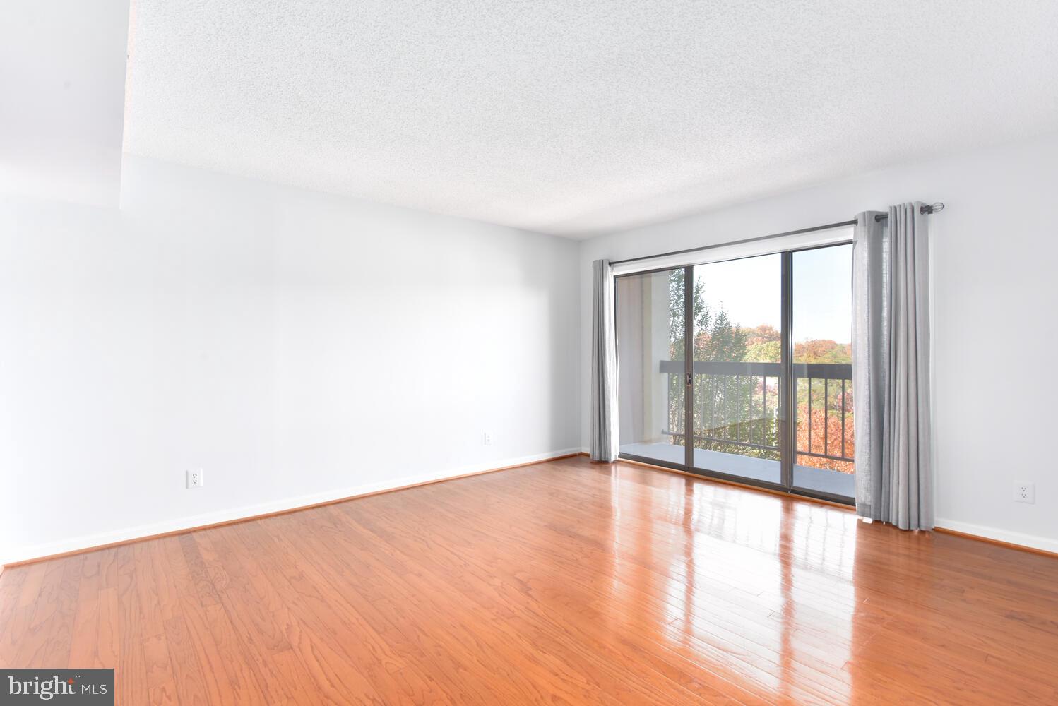 THE PLAZA - Residential