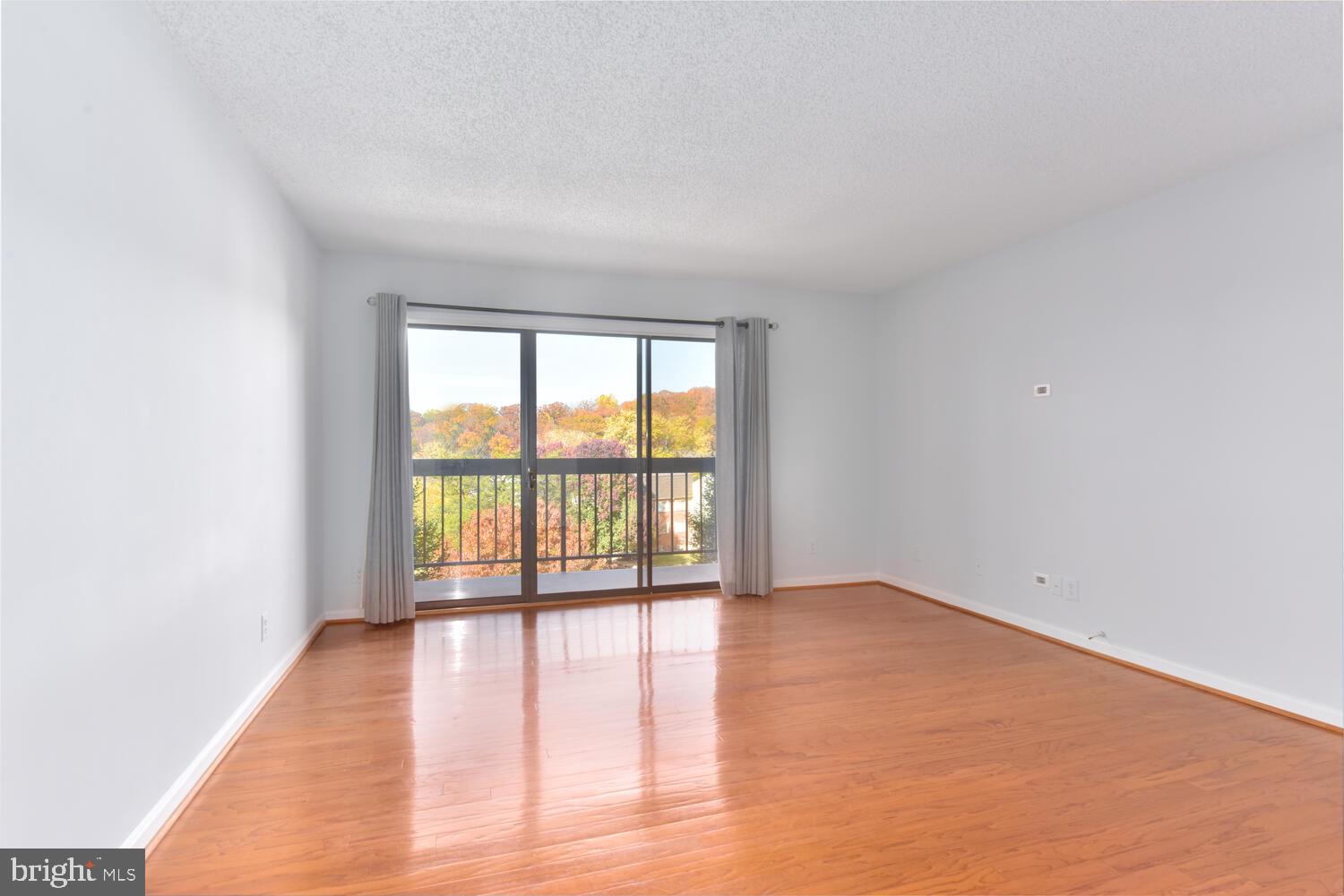 THE PLAZA - Residential