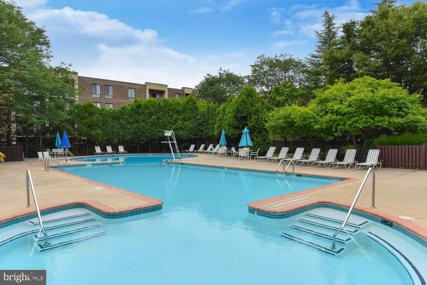 THE PLAZA - Residential