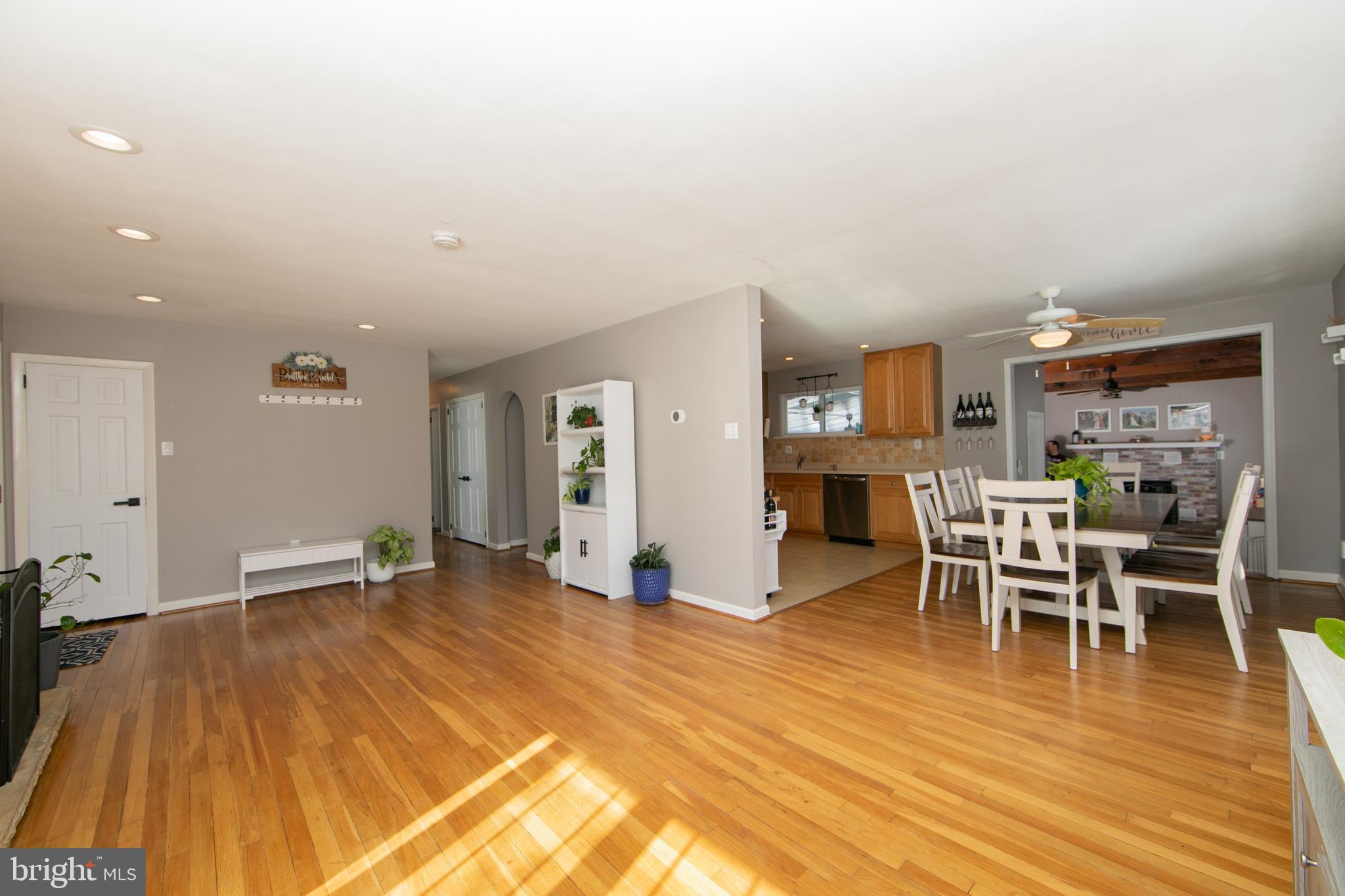 3005 GARFIELD AVENUE