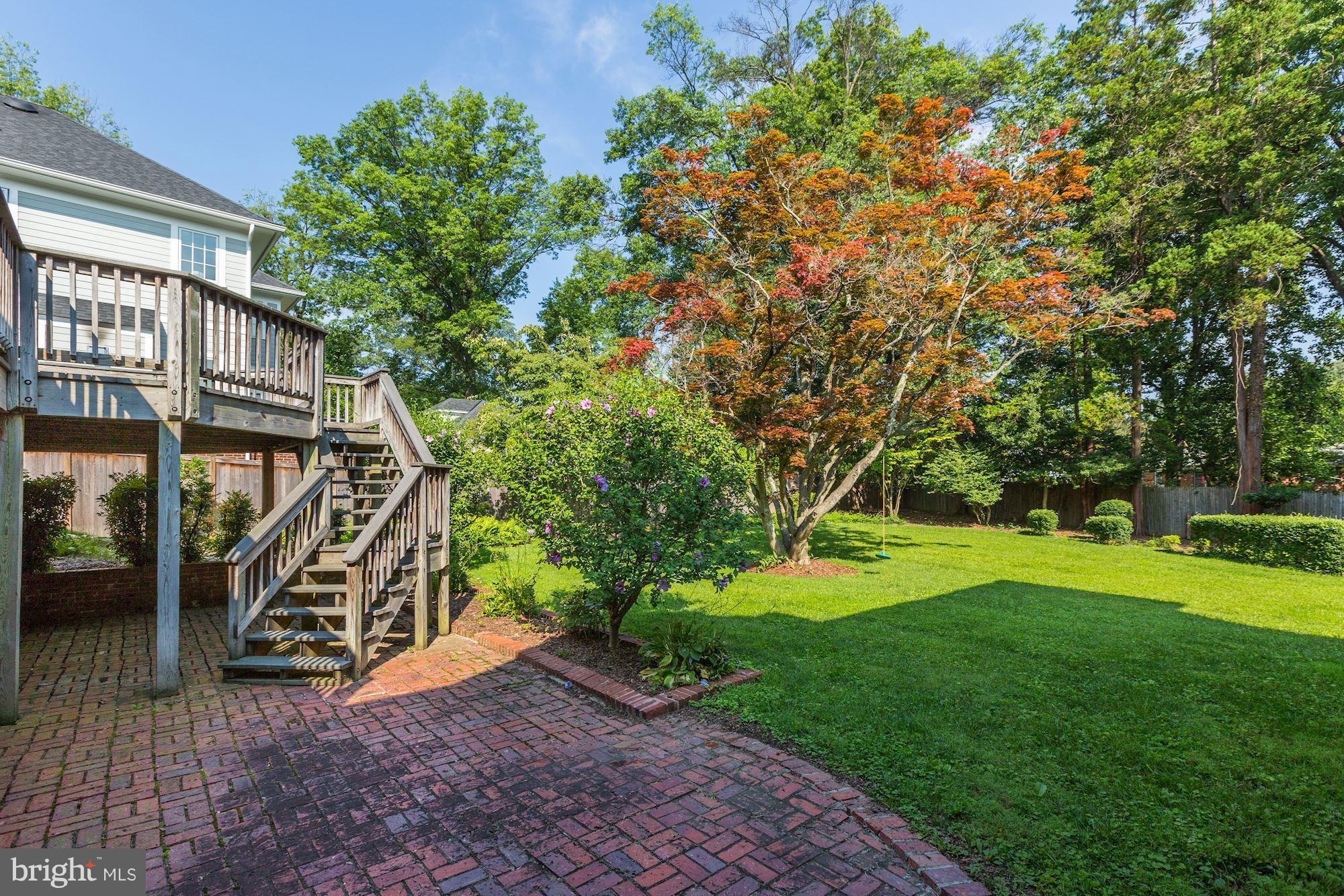 BRADLEY HILLS - Residential