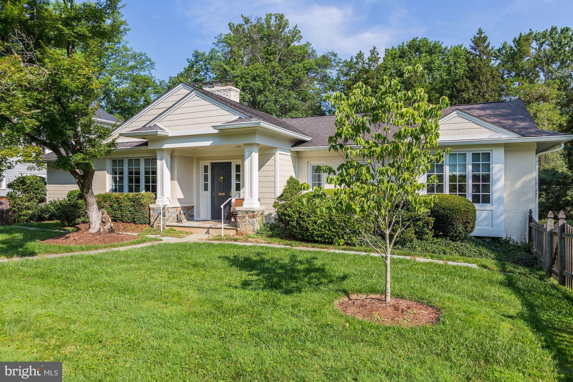 BRADLEY HILLS - Residential