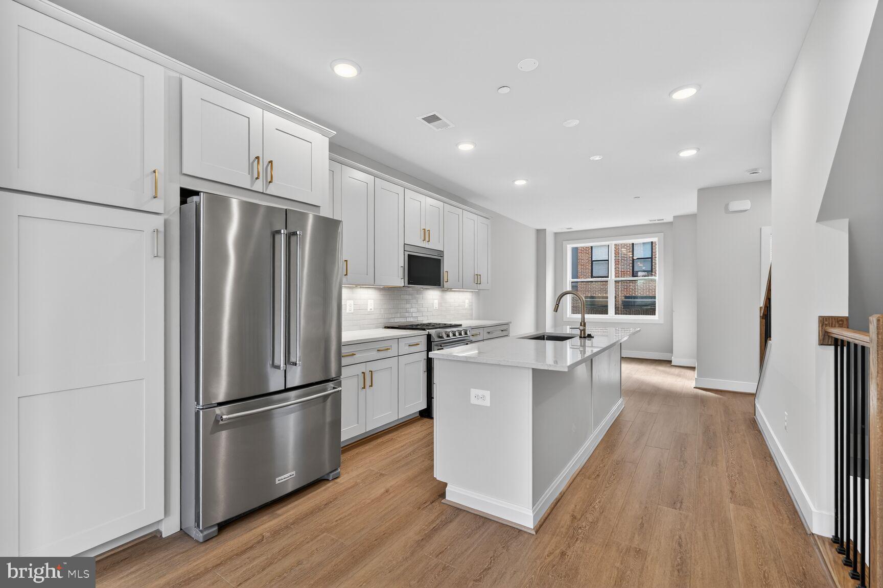 4973 LACHLAN MEWS