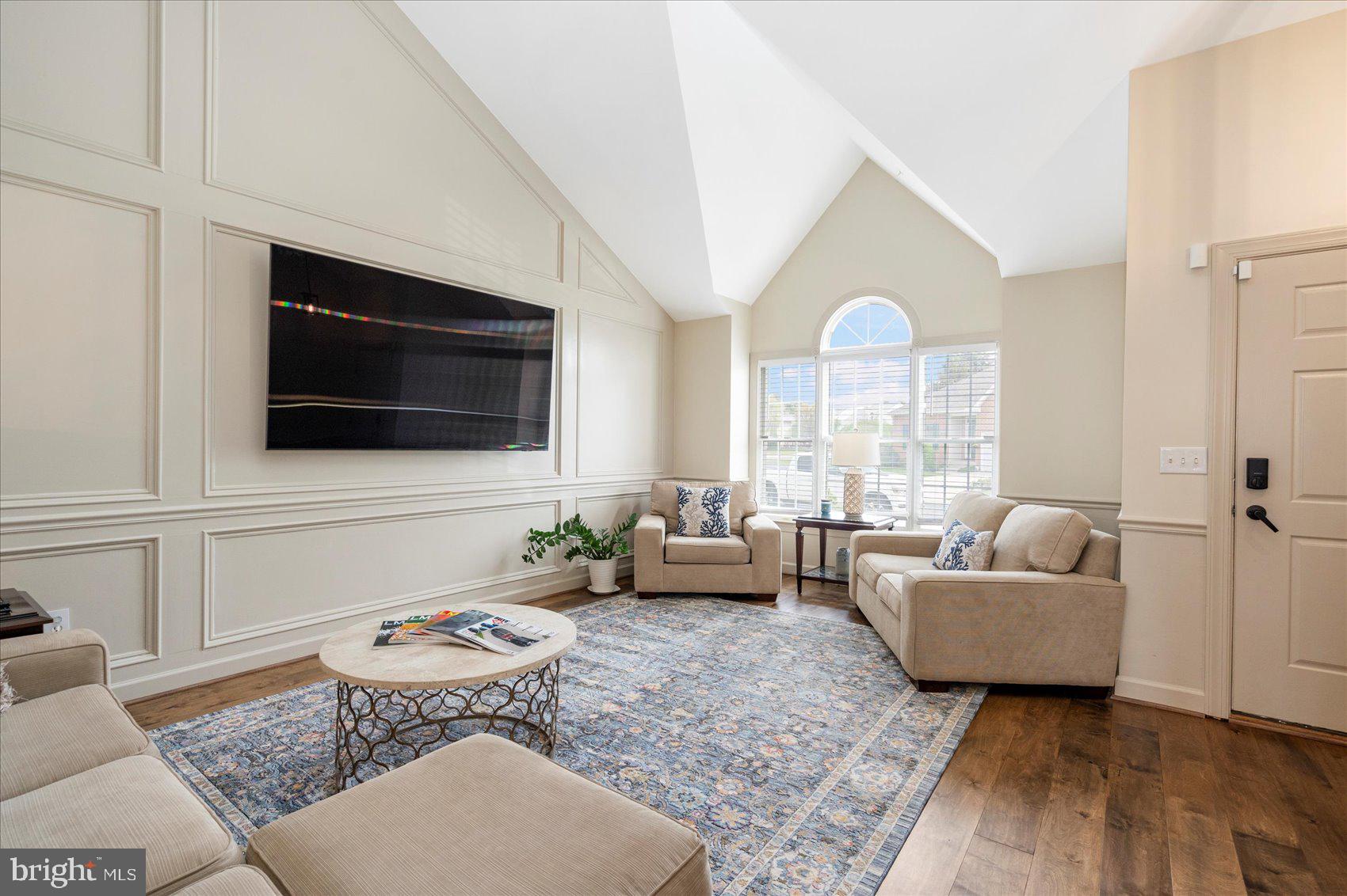 BARRINGTON - Residential