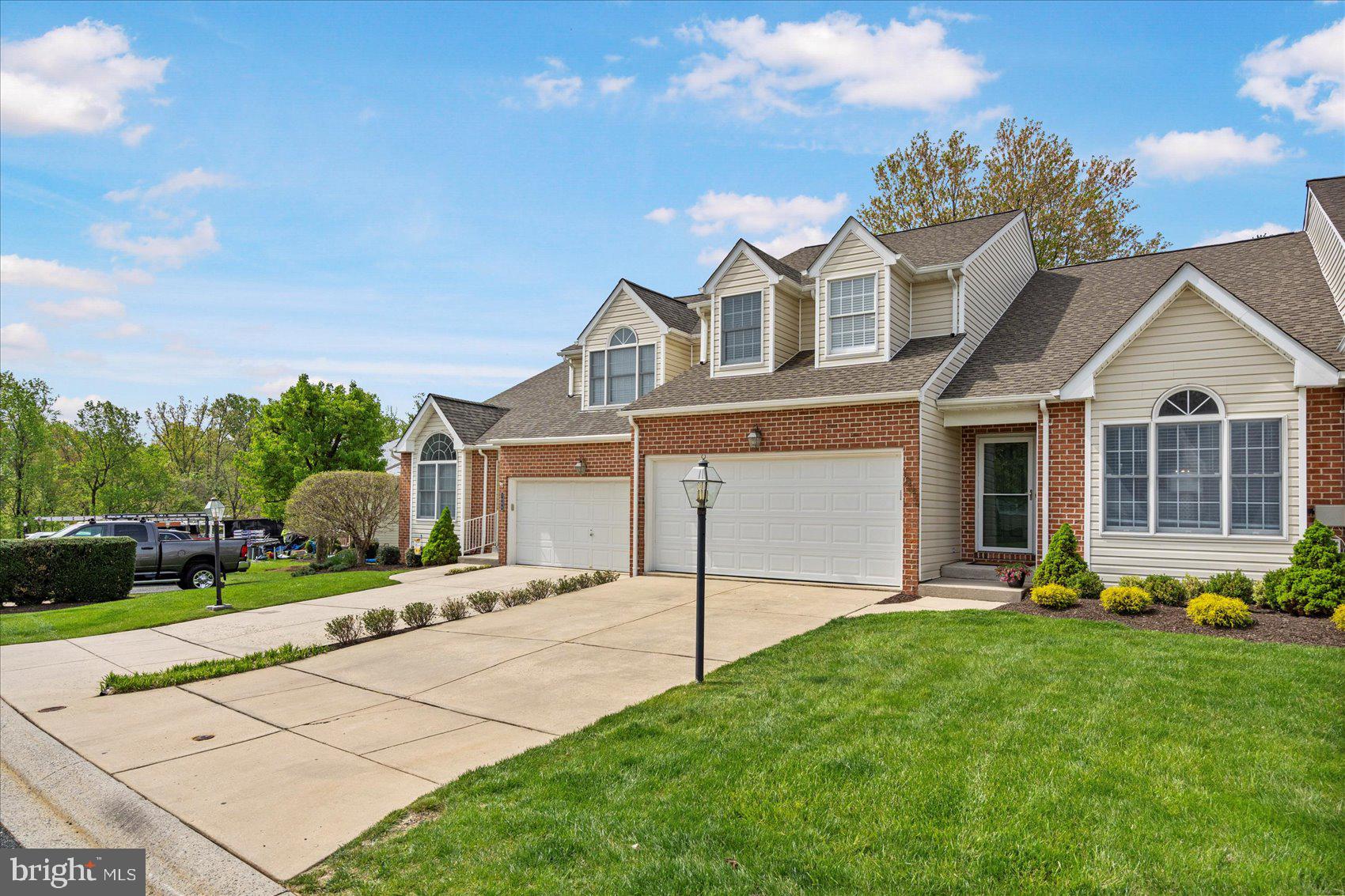 1802 ROLLINS COURT